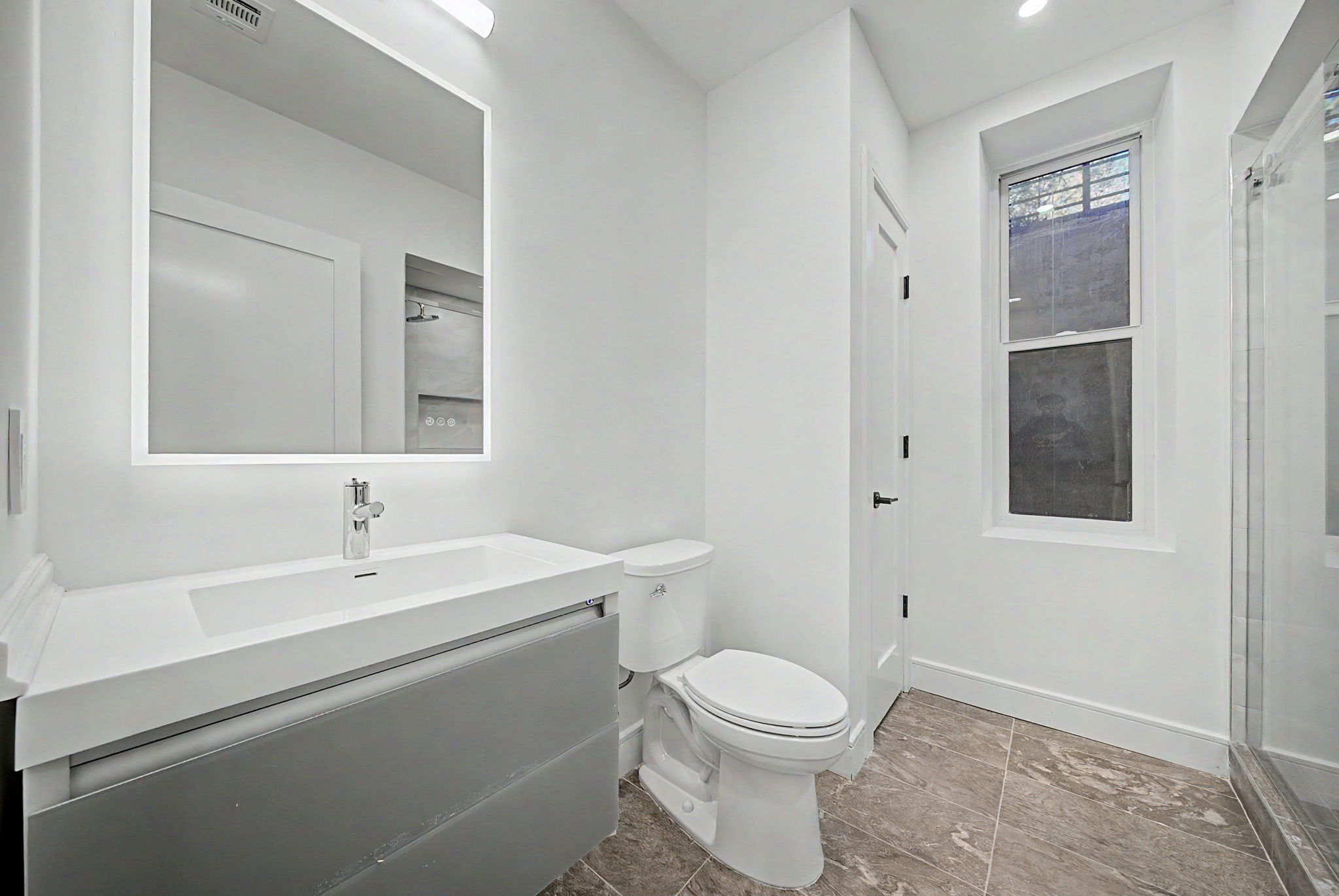  70 Carleton Terrace, Cresskill, NJ, 07626 - 物件實景