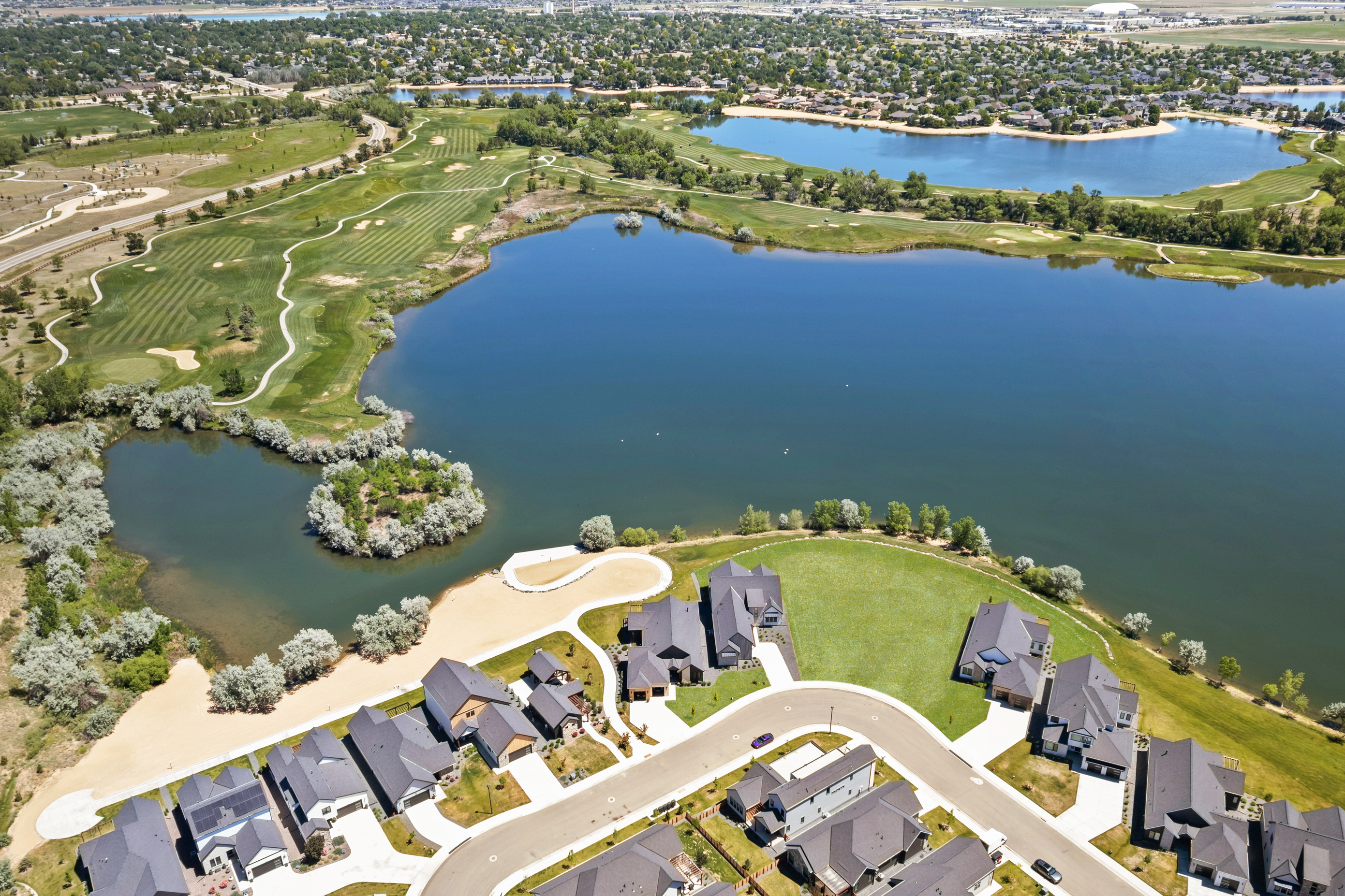 Water Valley Lakefront Living Located on one of the Best Lots - 物件實景