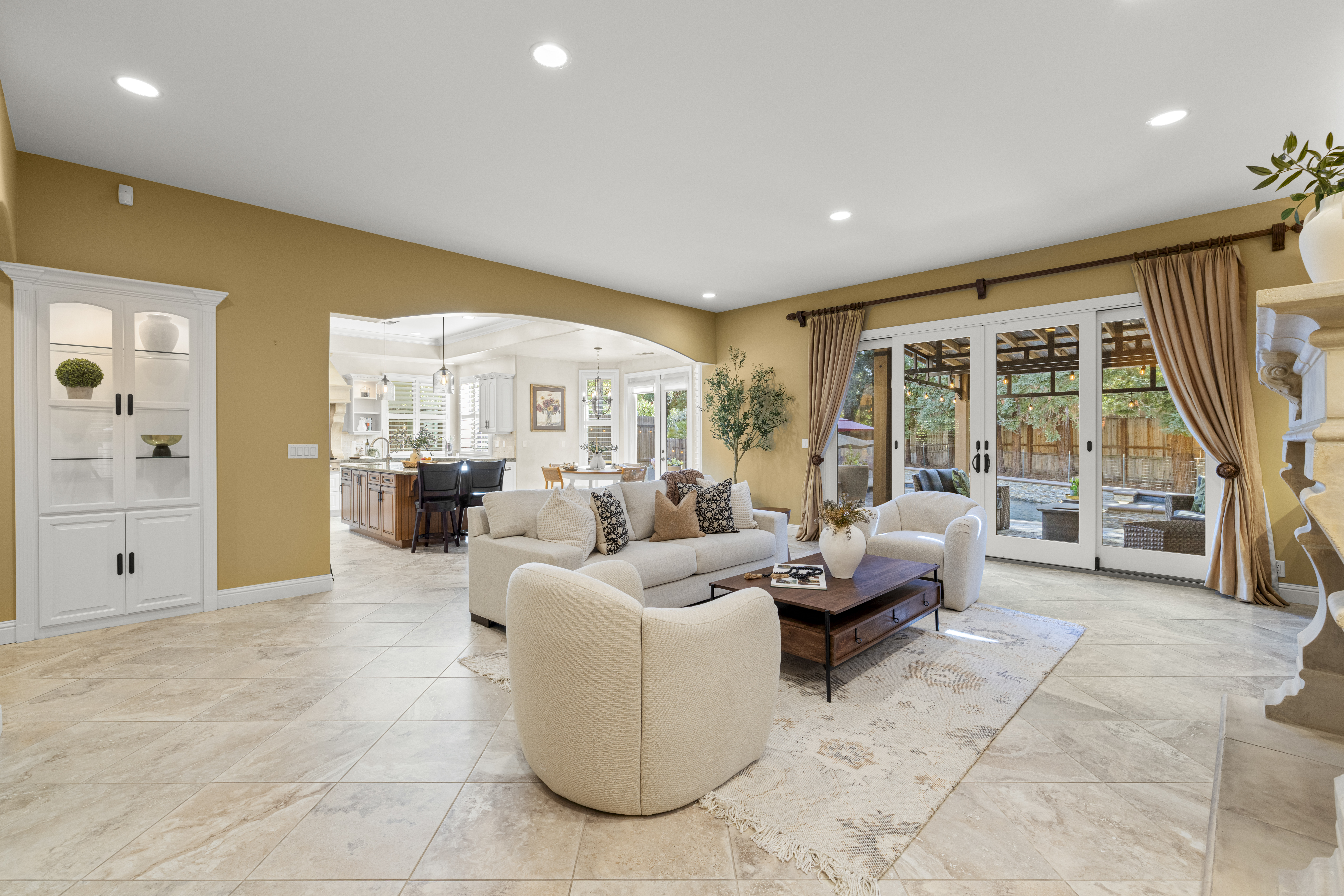  5101 Embassy Lane, Fair Oaks, CA 95628 - 物件實景