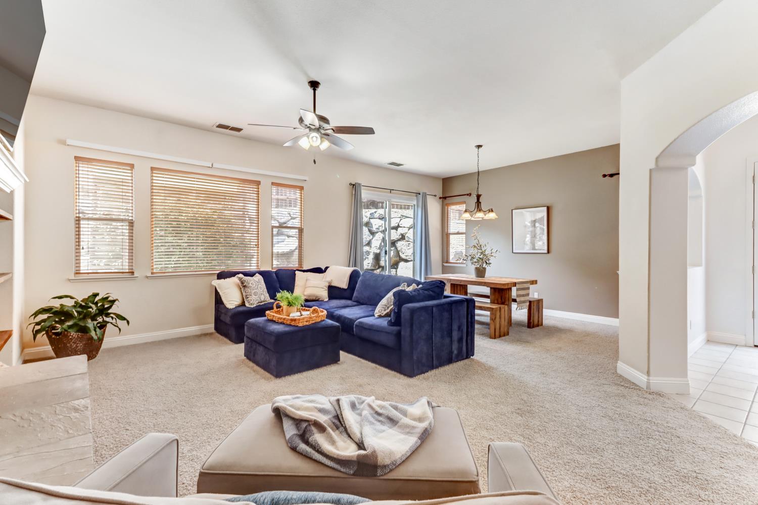 El Dorado Hills, California, 95762, United States, 4 Bedrooms Bedrooms, ,2 BathroomsBathrooms,Residential,For Sale,1939955
