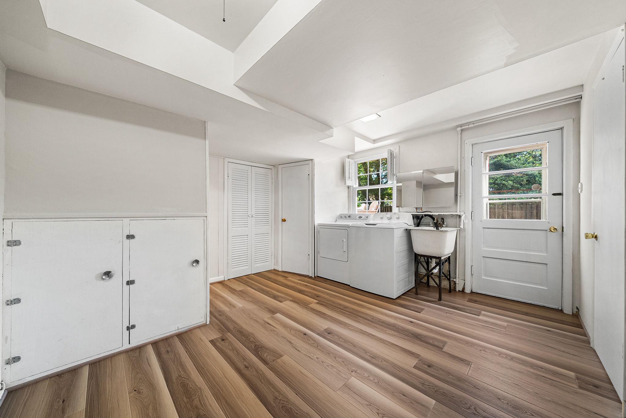  914 Waynewood Boulevard, Alexandria, VA, 22308 - 物件實景