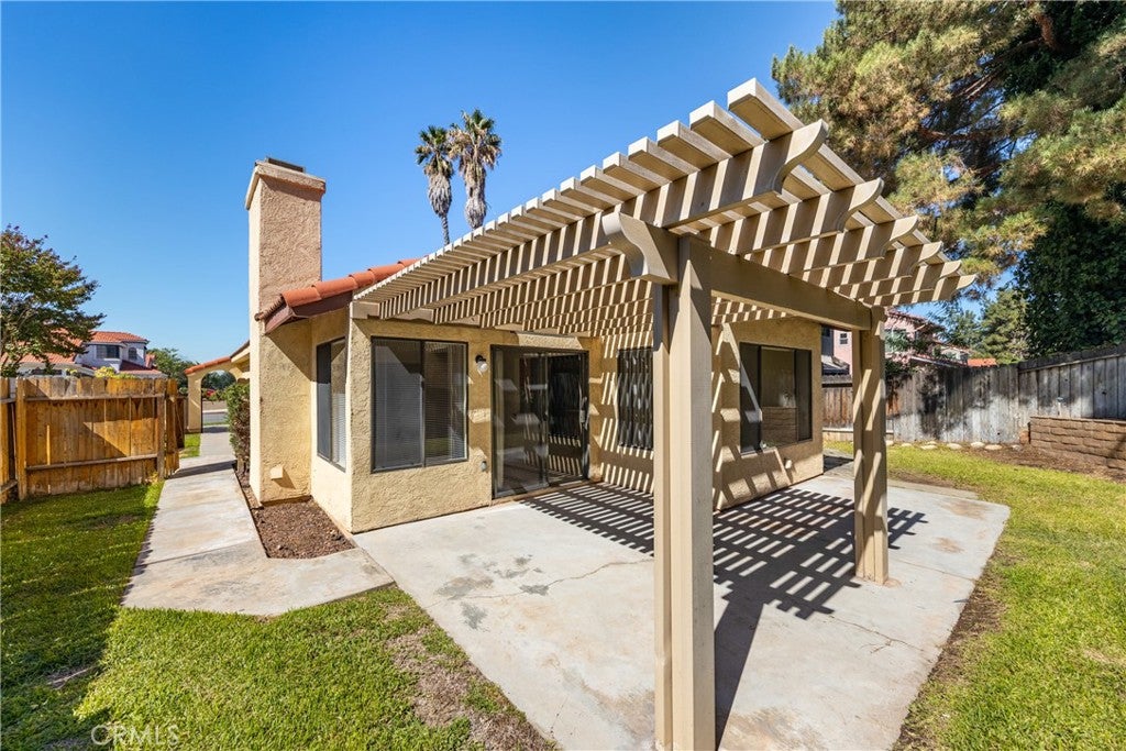 Redlands, California, 92374, United States, 3 Bedrooms Bedrooms, ,2 BathroomsBathrooms,Residential,For Sale,1975429