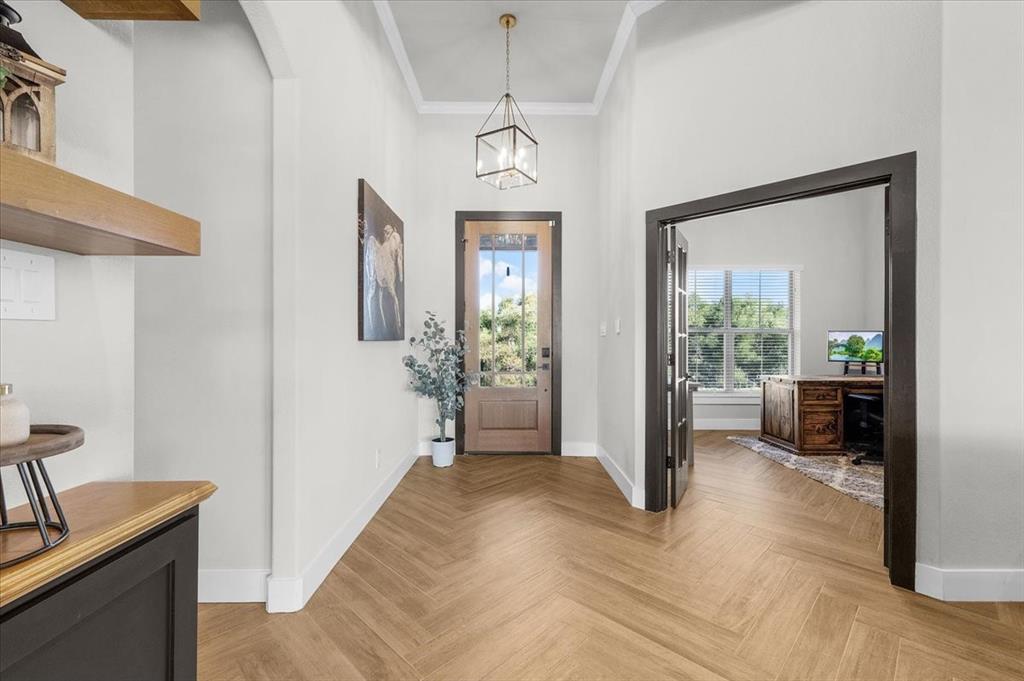 Weatherford, Texas, 76088, United States, 4 Bedrooms Bedrooms, ,4 BathroomsBathrooms,Residential,For Sale,1975341