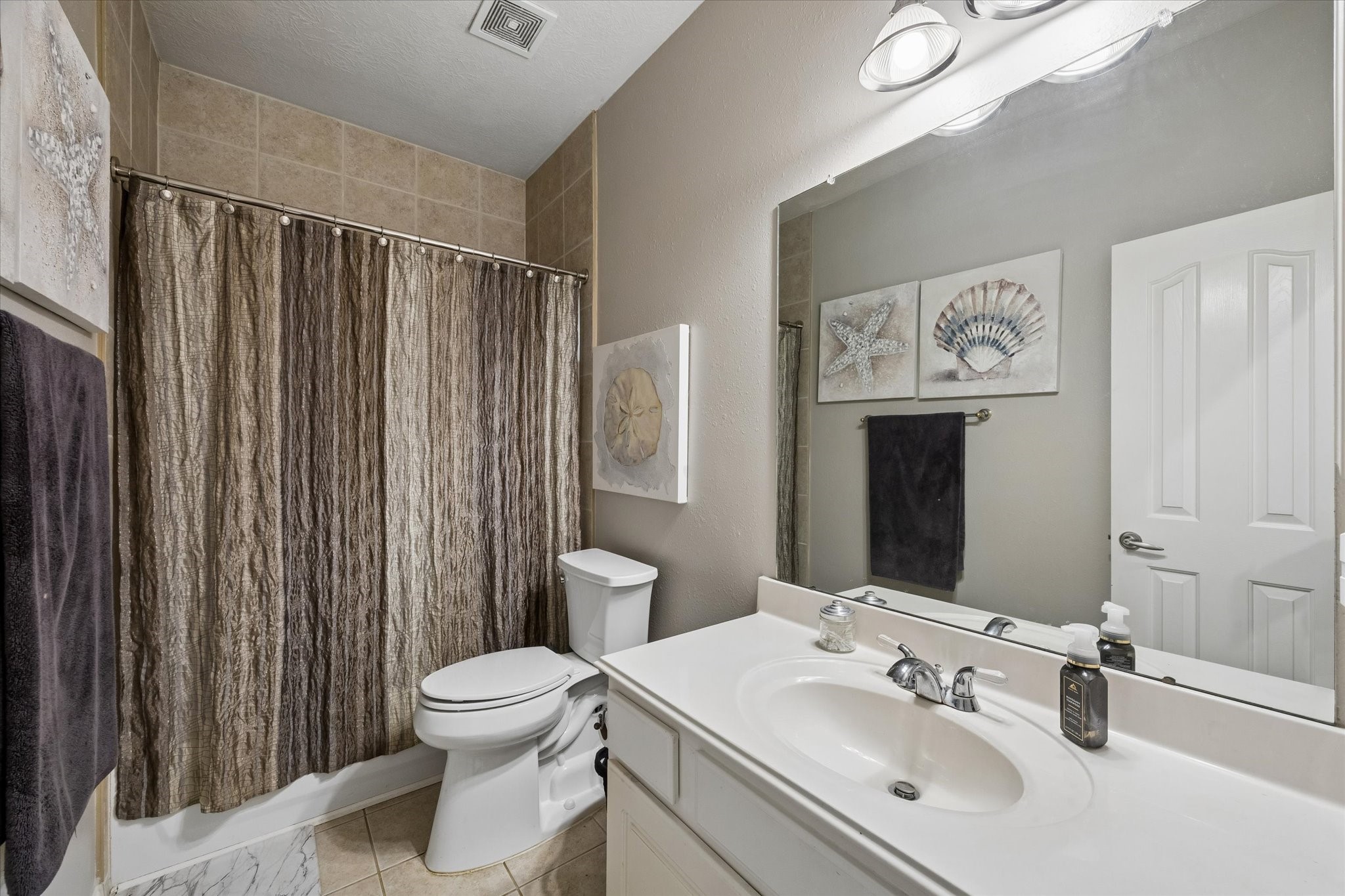  803 Woodcrest Drive - 物件實景