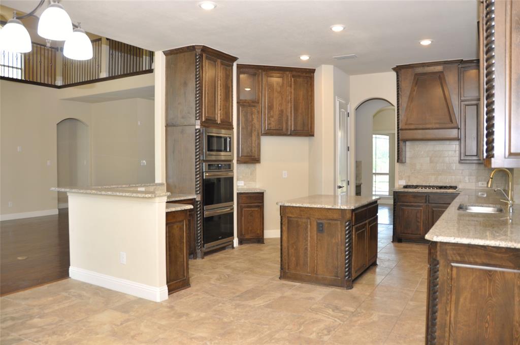 218 Crestview Drive, Midlothian, Texas, 76065, United States, 5 Bedrooms Bedrooms, ,5 BathroomsBathrooms,Residential,For Sale,218 crestview DR,1556198