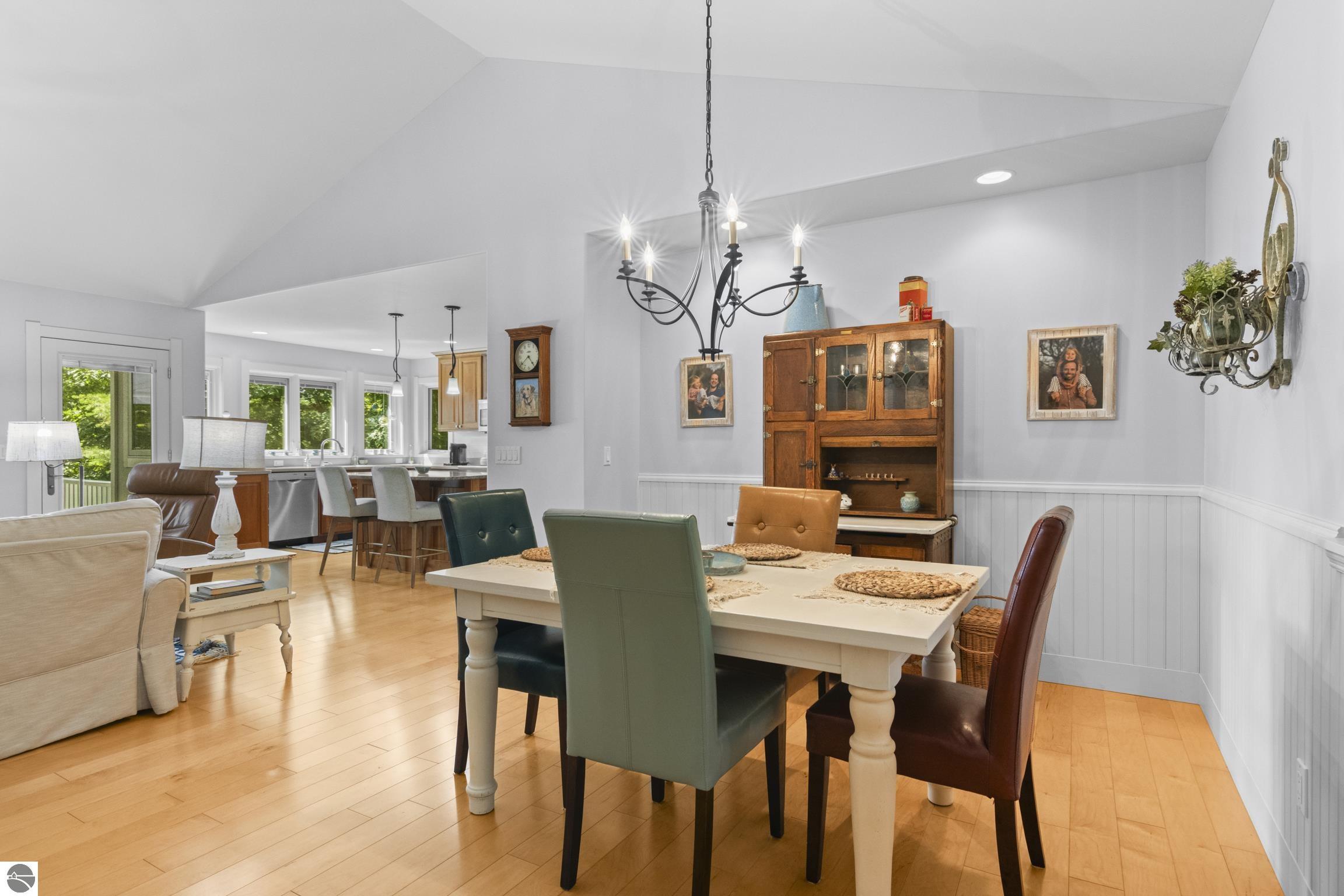 Traverse City, Michigan, 49696, United States, 4 Bedrooms Bedrooms, ,2 BathroomsBathrooms,Residential,For Sale,1975308