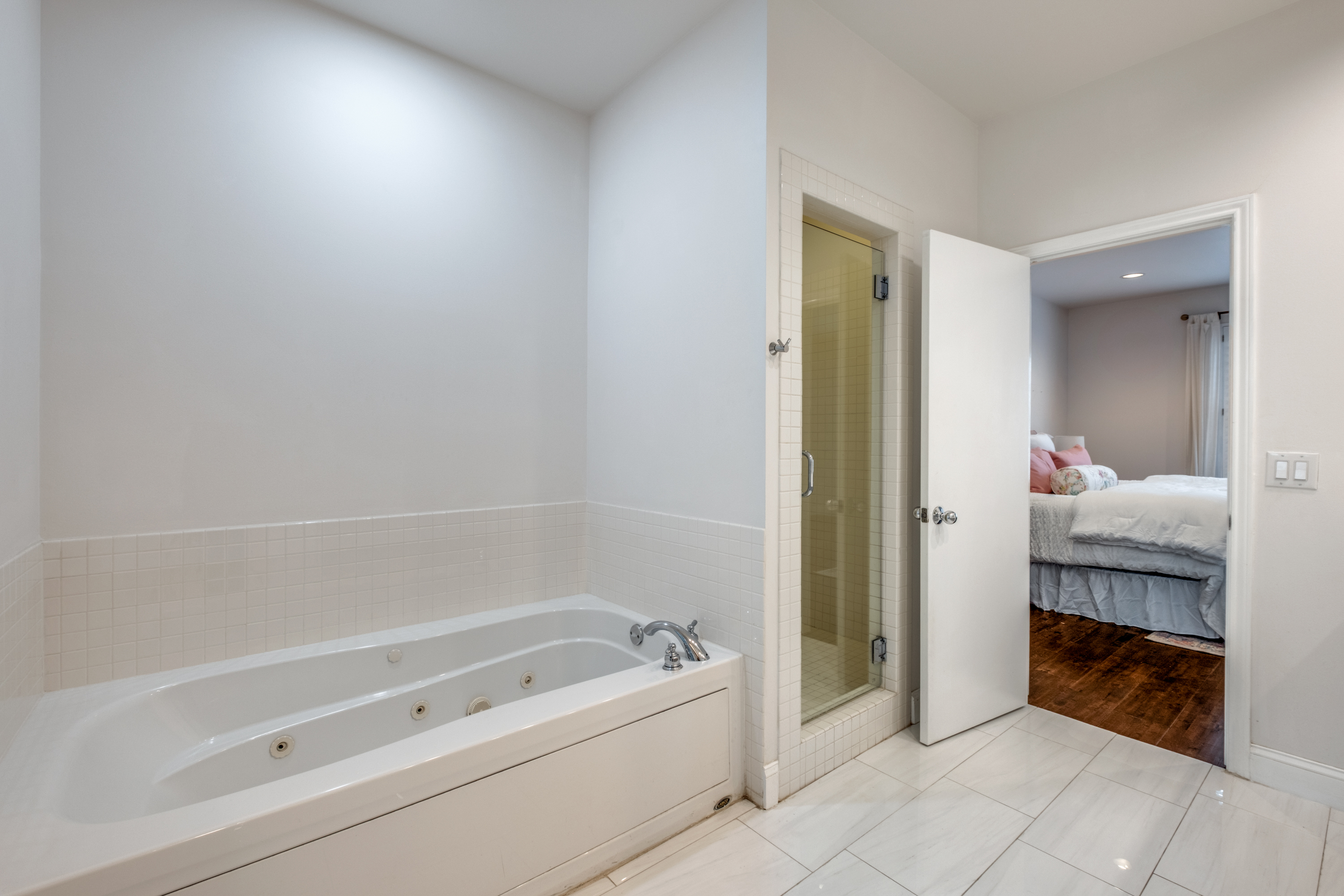  3250 Cambrick Street #16 - 物件實景