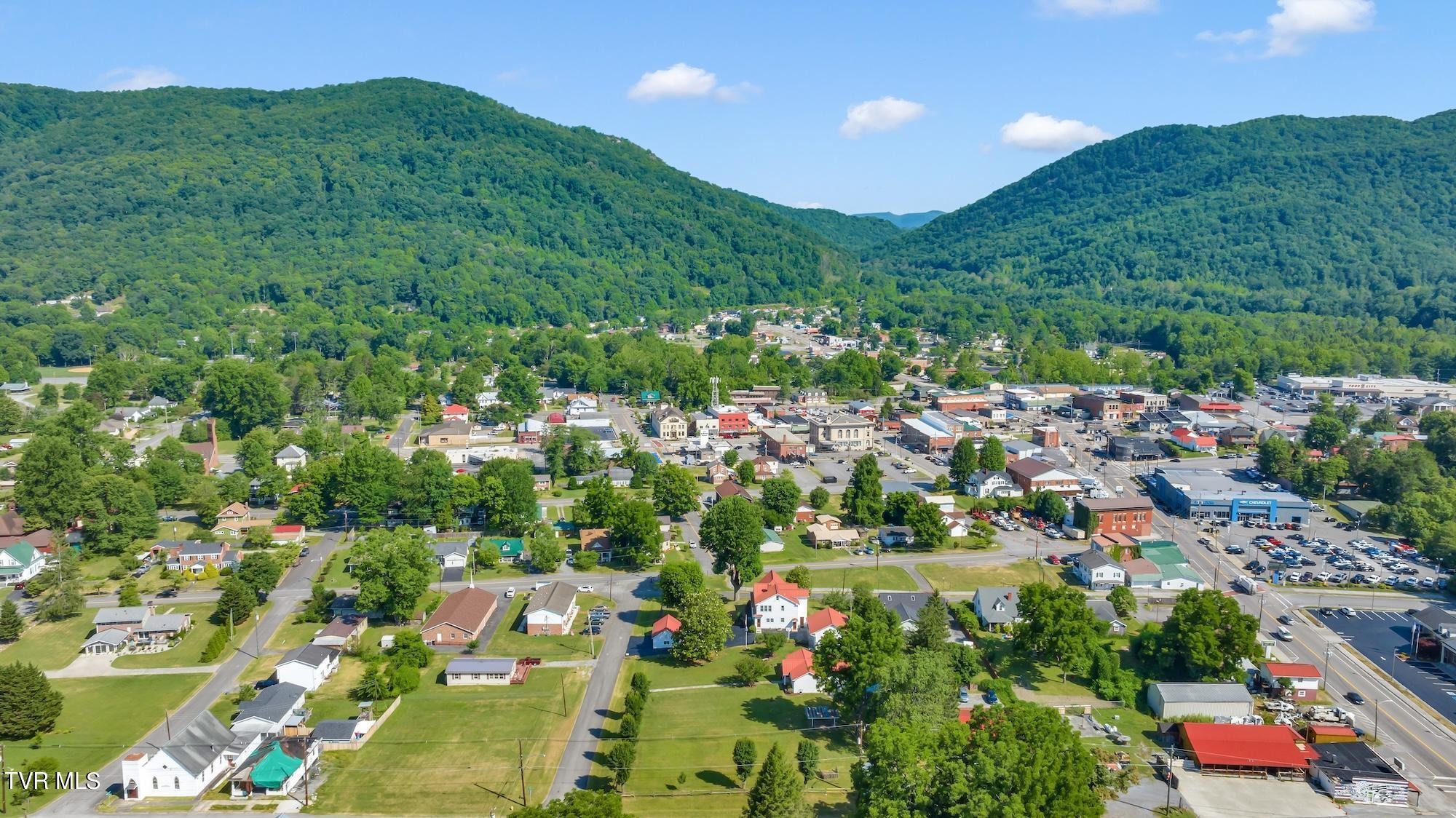 Big Stone Gap, Virginia, 24219, United States, 4 Bedrooms Bedrooms, ,3 BathroomsBathrooms,Residential,For Sale,1984528