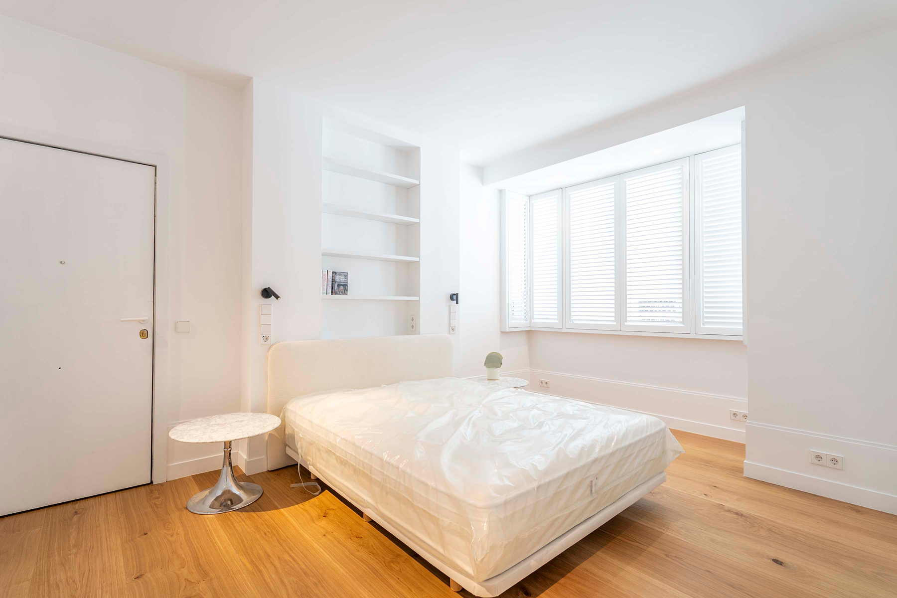  Exclusive 4th floor with garage and designer renovation in Justicia. Madrid - 物件實景