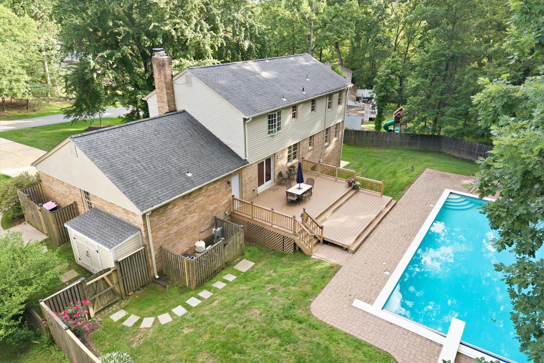  11152 Powder Horn Drive, Potomac, MD, 20854 - 物件實景