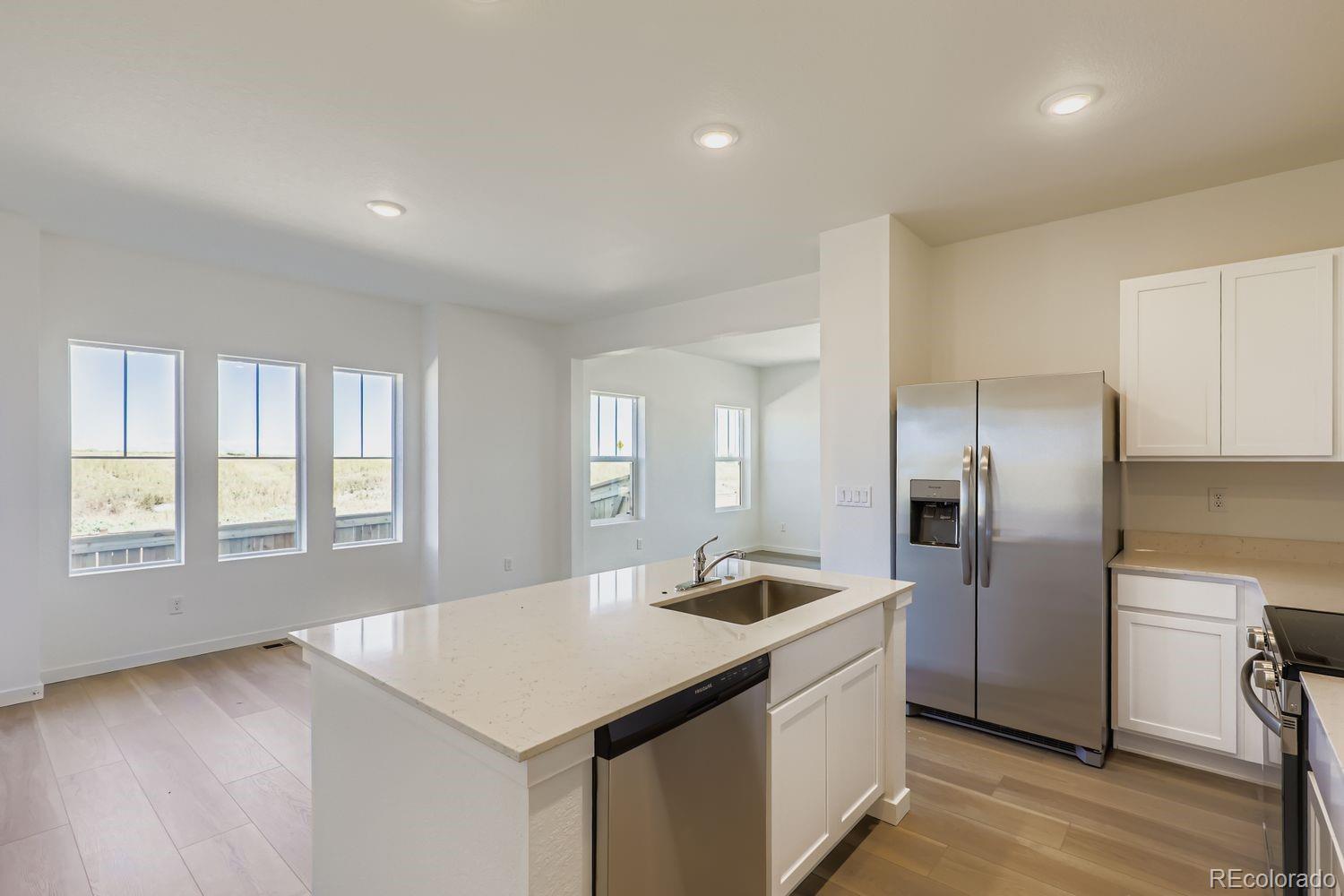 Thornton, Colorado, 80602, United States, 4 Bedrooms Bedrooms, ,2 BathroomsBathrooms,Residential,For Sale,1950890