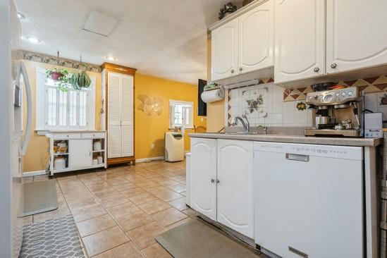 Levittown, New York, 11756, United States, 4 Bedrooms Bedrooms, ,1 BathroomBathrooms,Residential,For Sale,1892723