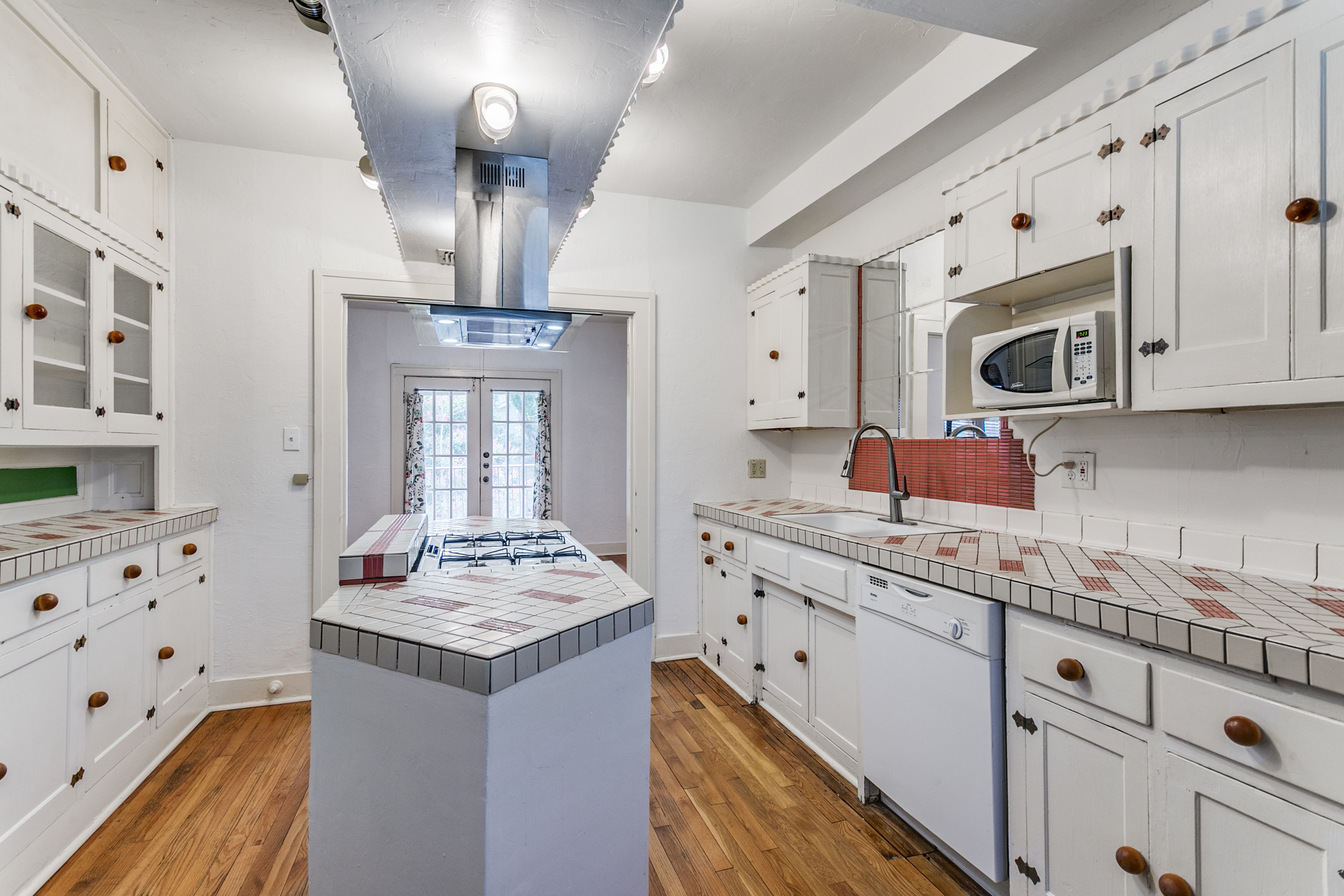  Great Investment Opportunity in Mahncke Park - 物件實景