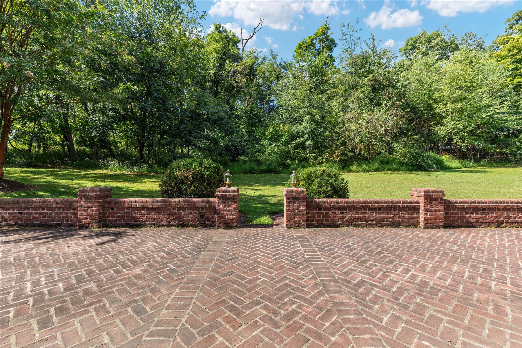  261 Merrifield Lane, Winchester, VA, 22602 - 物件實景