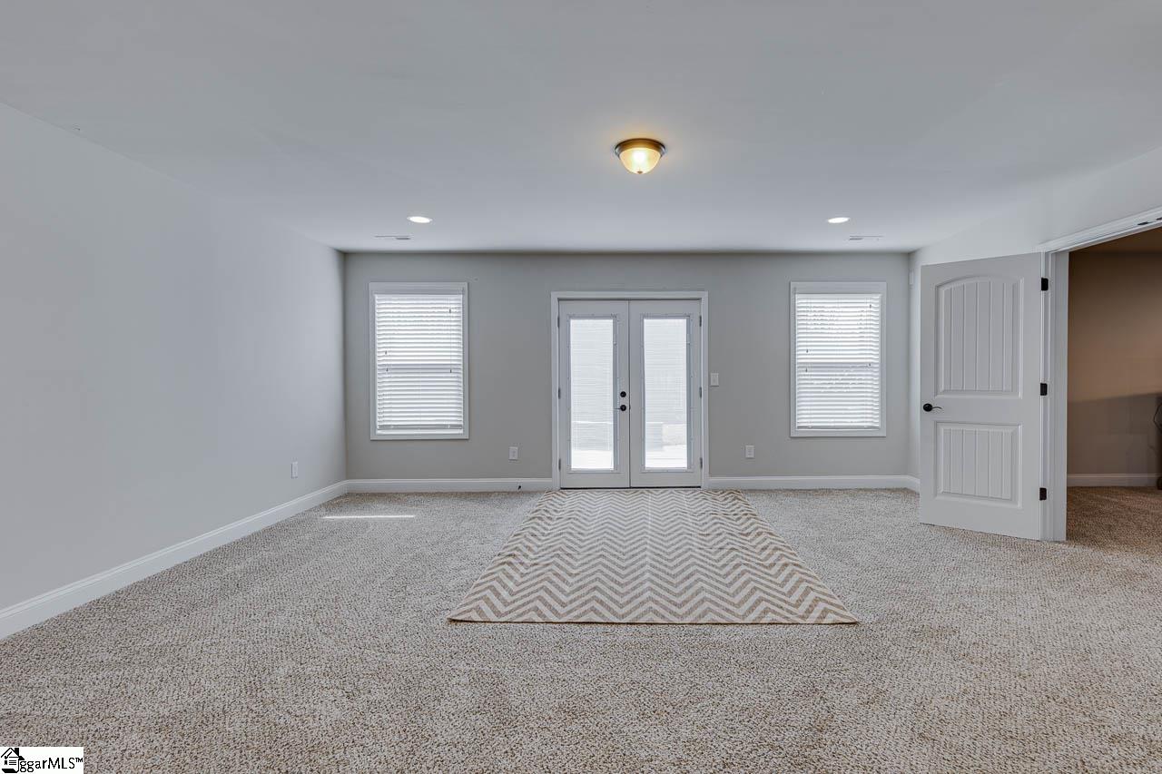 Travelers Rest, South Carolina, 29690, United States, 7 Bedrooms Bedrooms, ,5 BathroomsBathrooms,Residential,For Sale,2001844