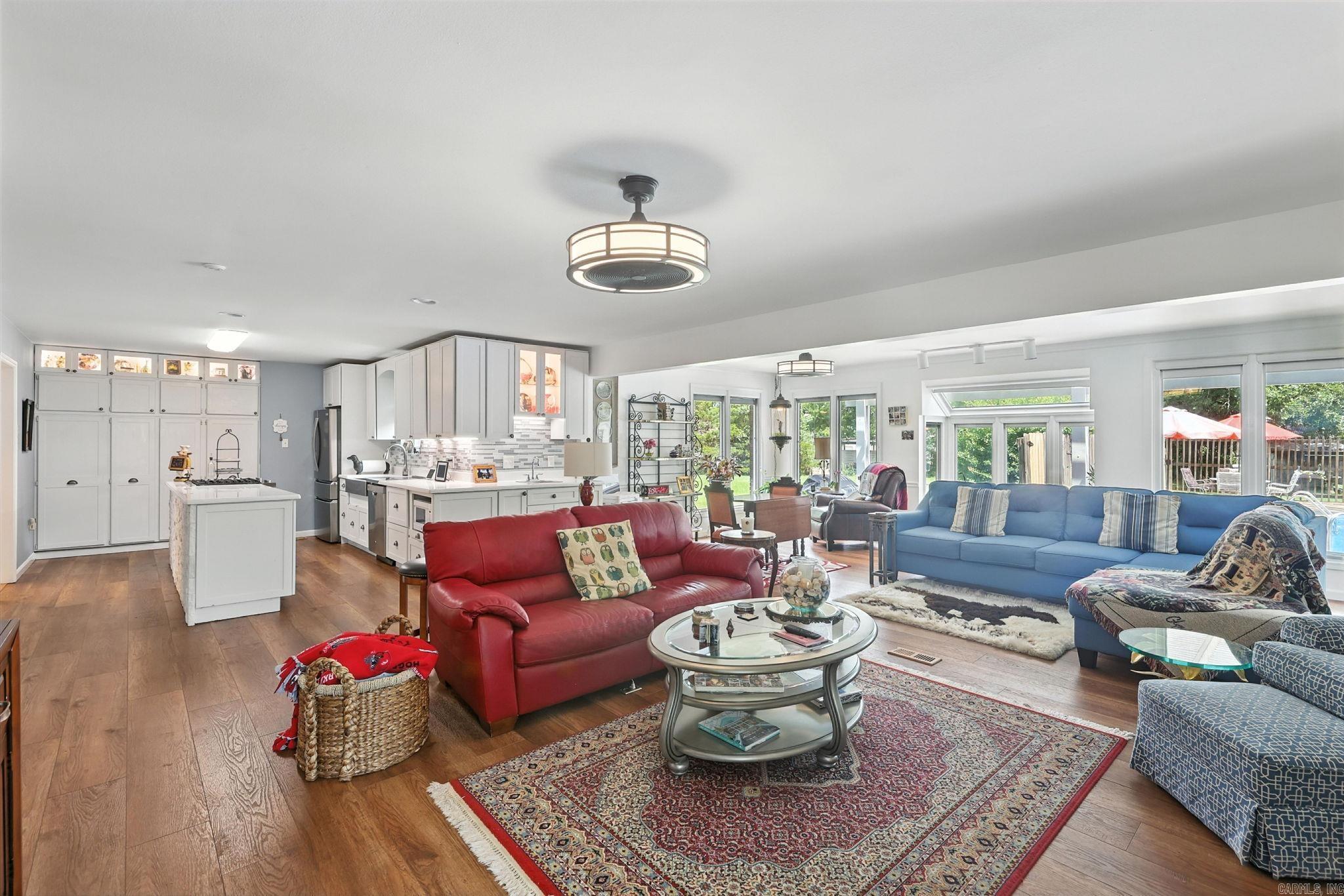 Little Rock, Arkansas, 72223, United States, 3 Bedrooms Bedrooms, ,3 BathroomsBathrooms,Residential,For Sale,1968786