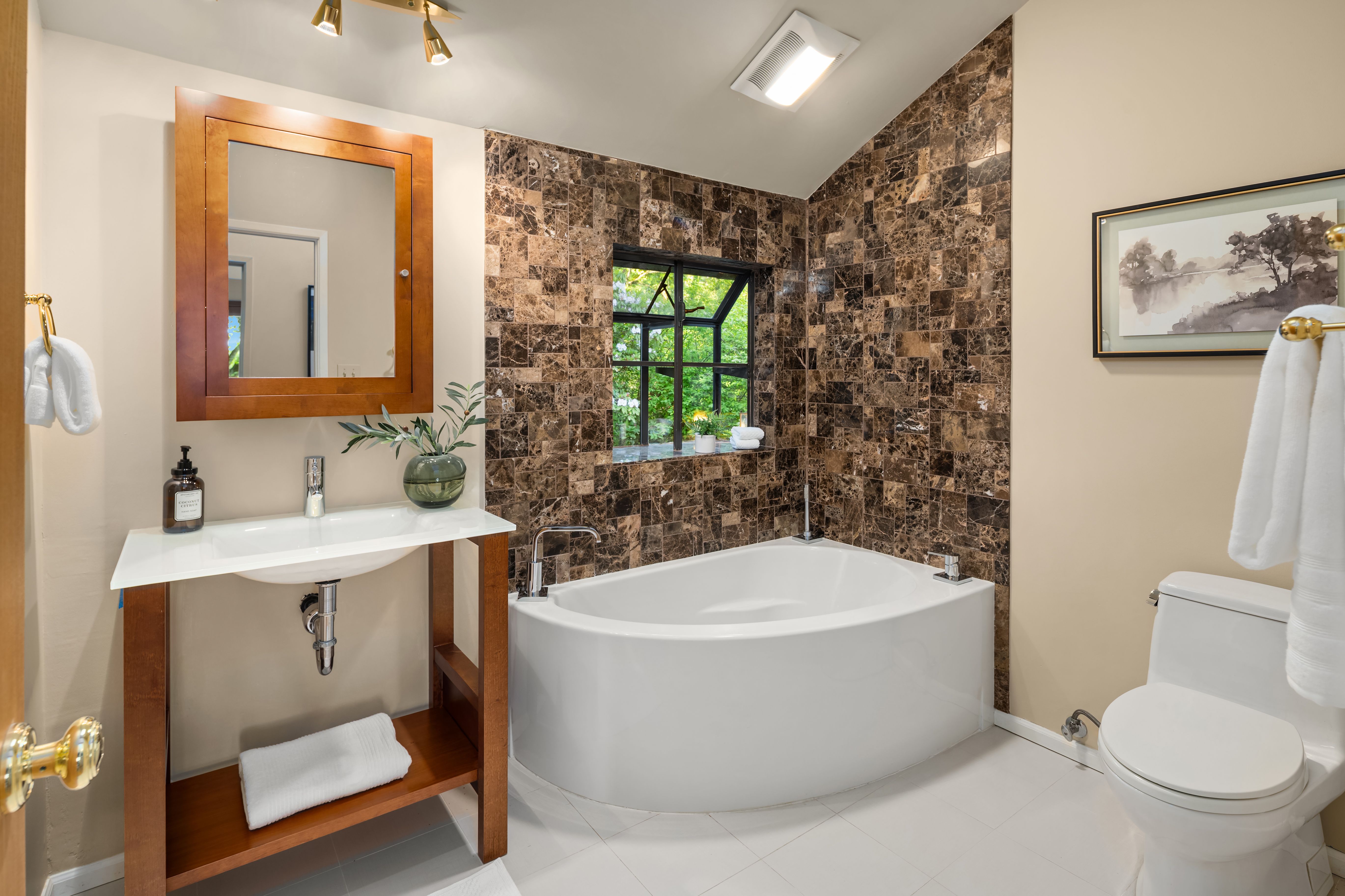  7931 E Mercer Wy, Mercer Island, WA 98040 - 物件實景