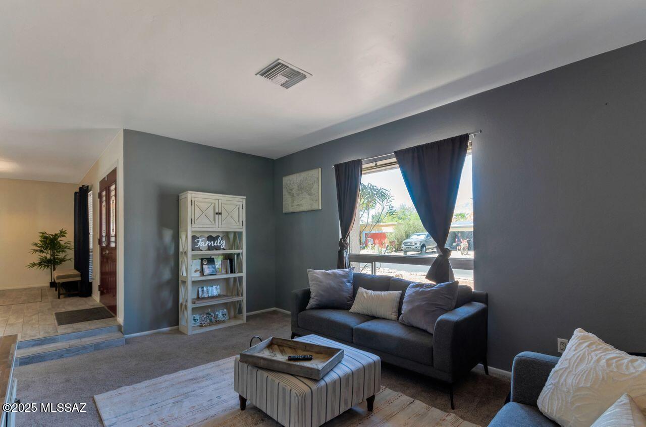 Tucson, Arizona, 85715, United States, 4 Bedrooms Bedrooms, ,2 BathroomsBathrooms,Residential,For Sale,1955495