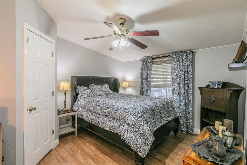 Joshua, Texas, 76058, United States, 4 Bedrooms Bedrooms, ,2 BathroomsBathrooms,Residential,For Sale,1905978
