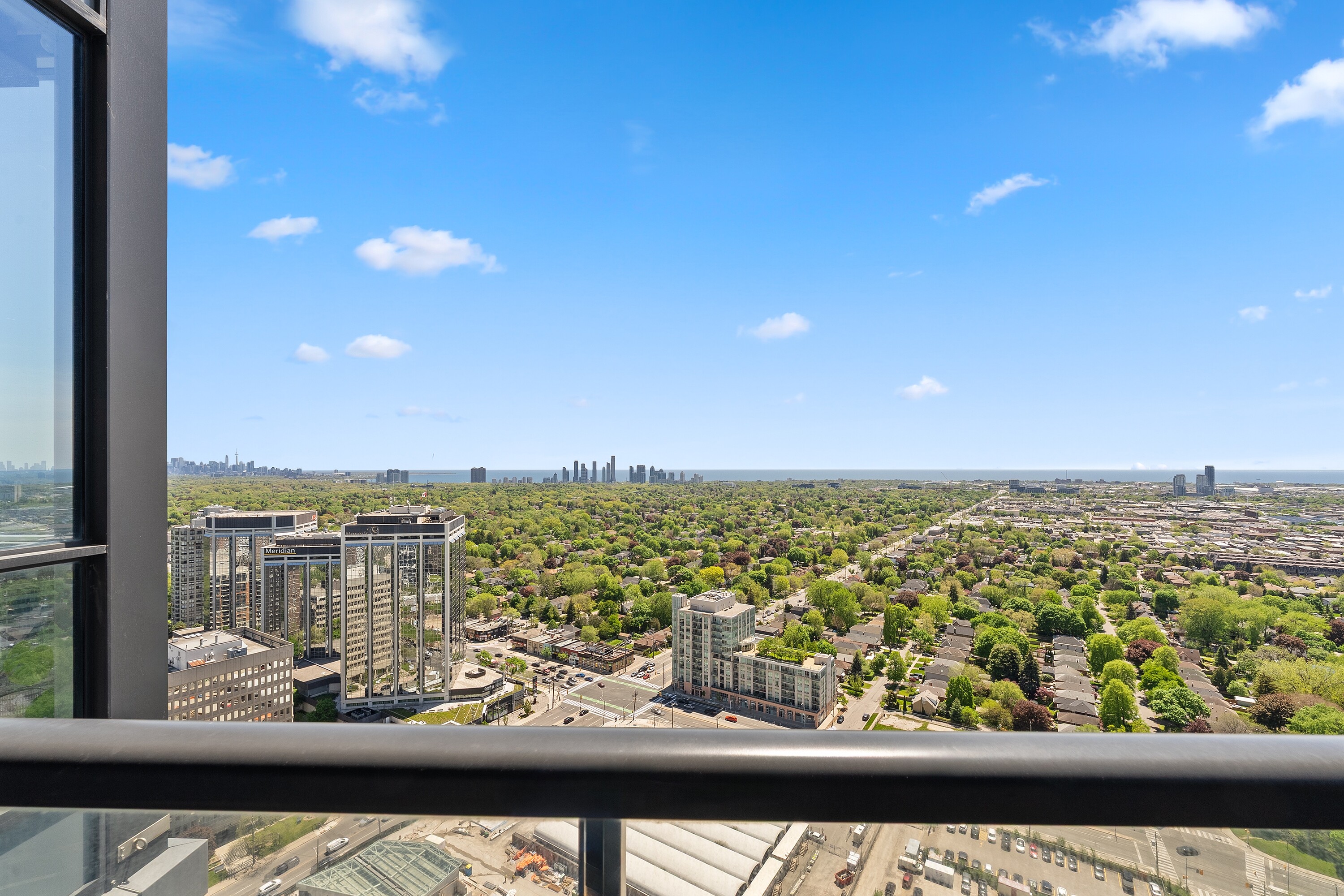  Bloorvista At Islington - 物件實景