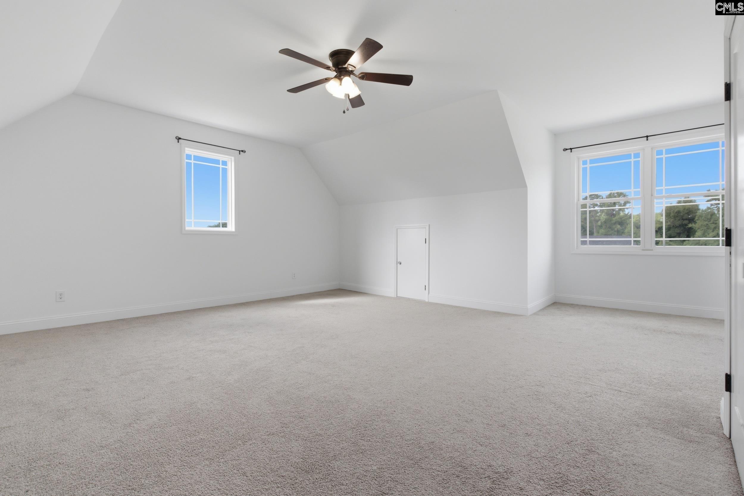  143 Ascot Drive - 物件實景