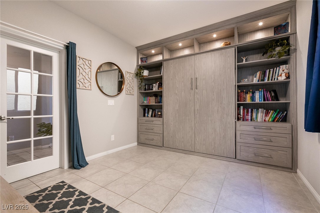 Las Vegas, Nevada, 89166, United States, 4 Bedrooms Bedrooms, ,3 BathroomsBathrooms,Residential,For Sale,1960504