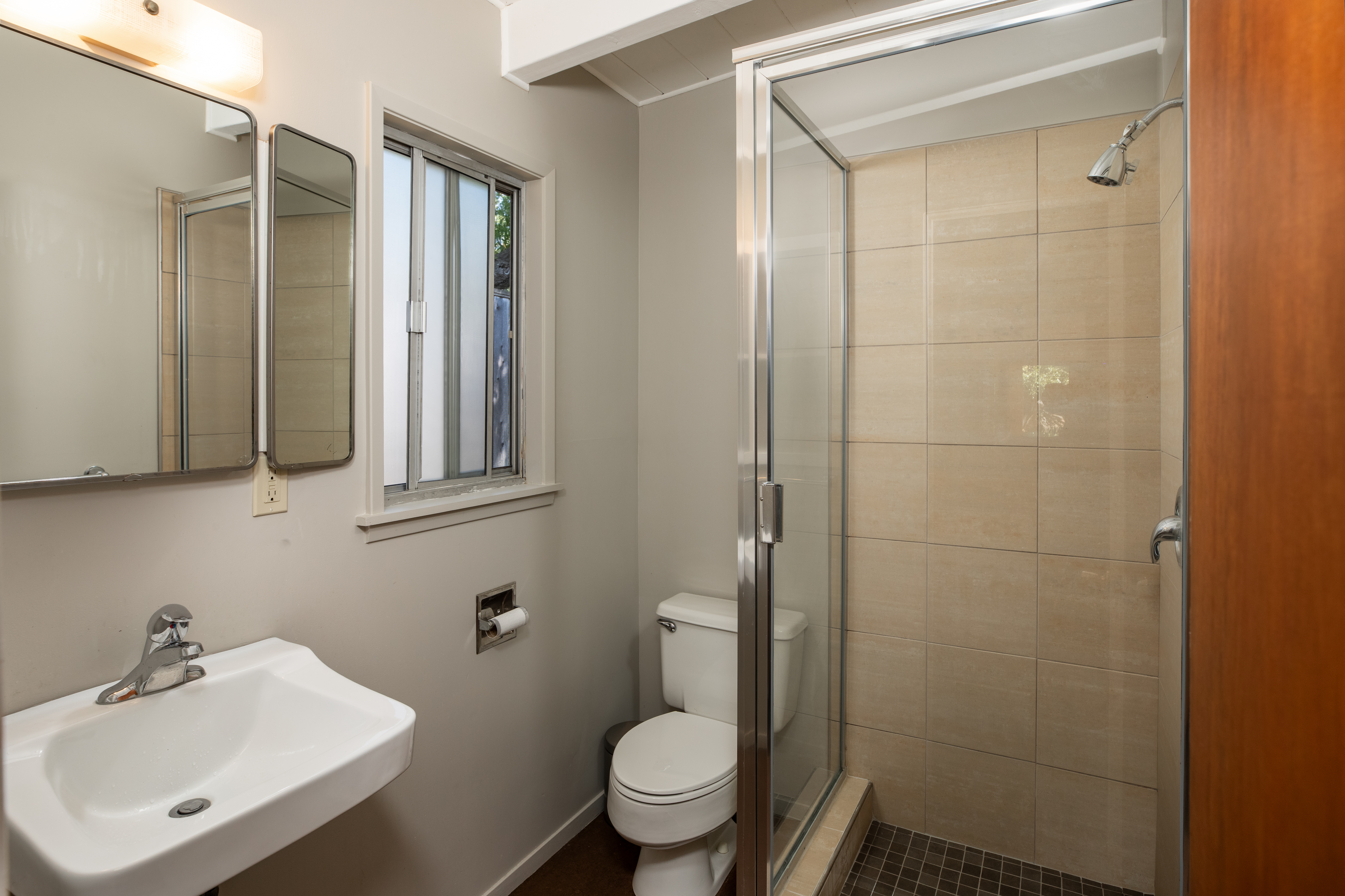  411 Glenwood Avenue, Woodside, CA 94062 - 物件實景