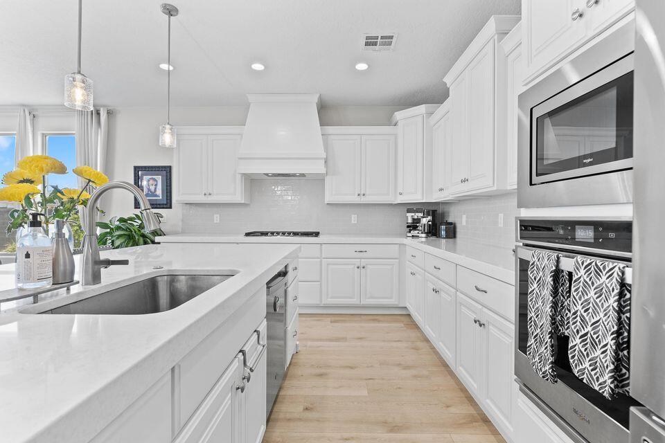 Washington, Utah, 84780, United States, 4 Bedrooms Bedrooms, ,5 BathroomsBathrooms,Residential,For Sale,2009663