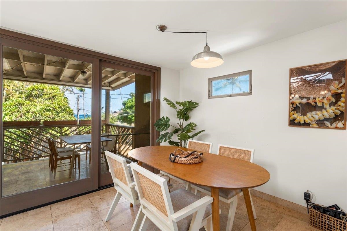 Paia, Hawaii, 96779, United States, 5 Bedrooms Bedrooms, ,4 BathroomsBathrooms,Residential,For Sale,1988155