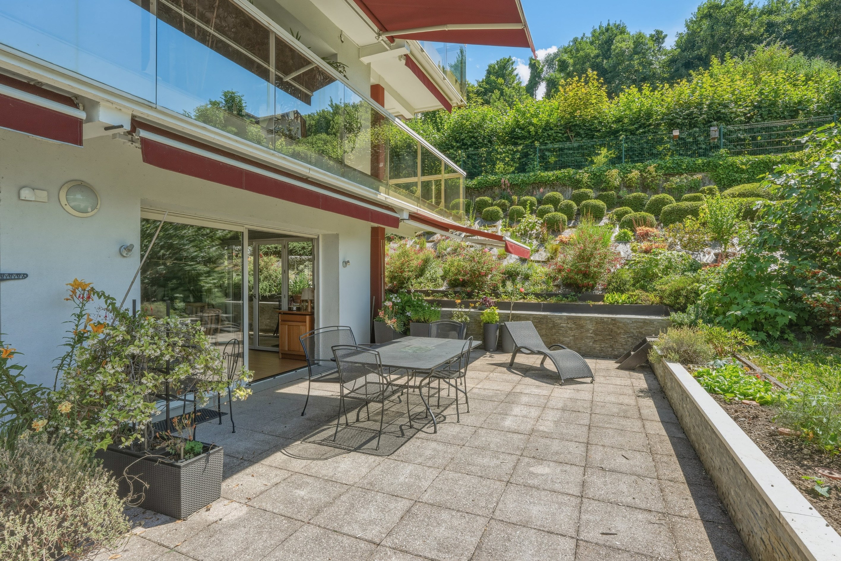  Rare Property in Évian-les-Bains – Elegant 113 sq.m Elevated Garden-Level Apart… - 物件實景
