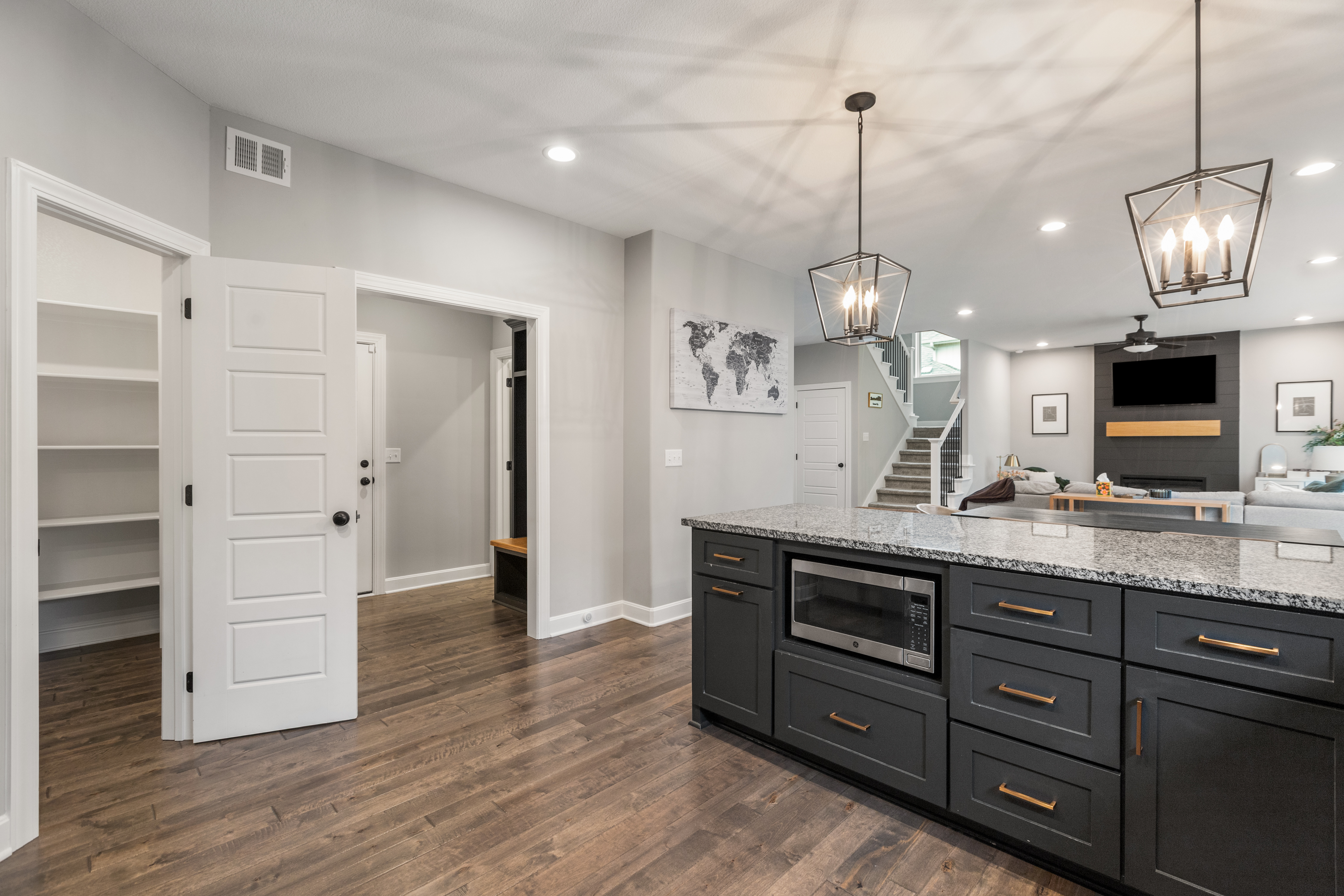  20196 224th Terrace, Spring Hill, KS 66083 - 物件實景