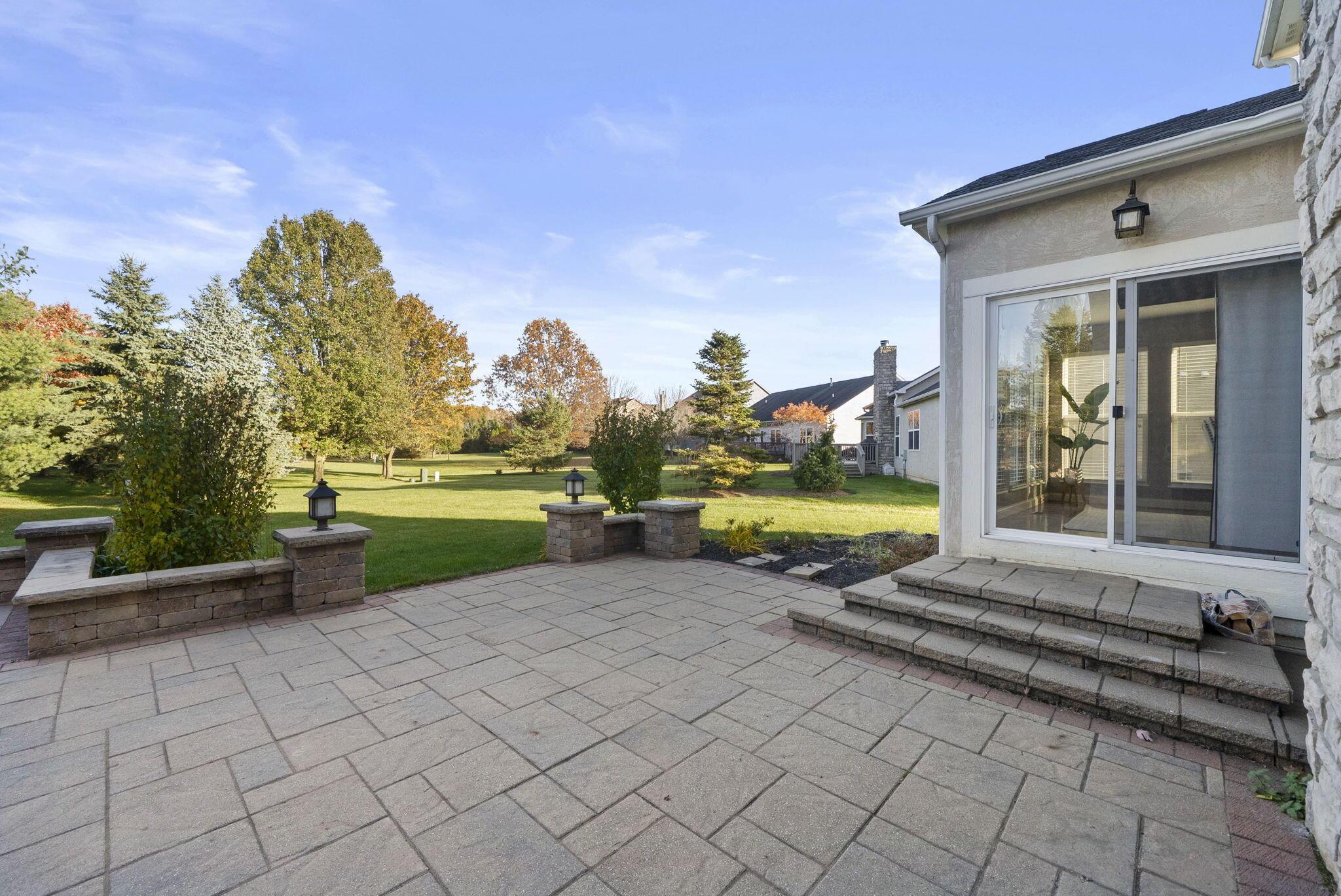 Powell, Ohio, 43065, United States, 5 Bedrooms Bedrooms, ,5 BathroomsBathrooms,Residential,For Sale,1988967