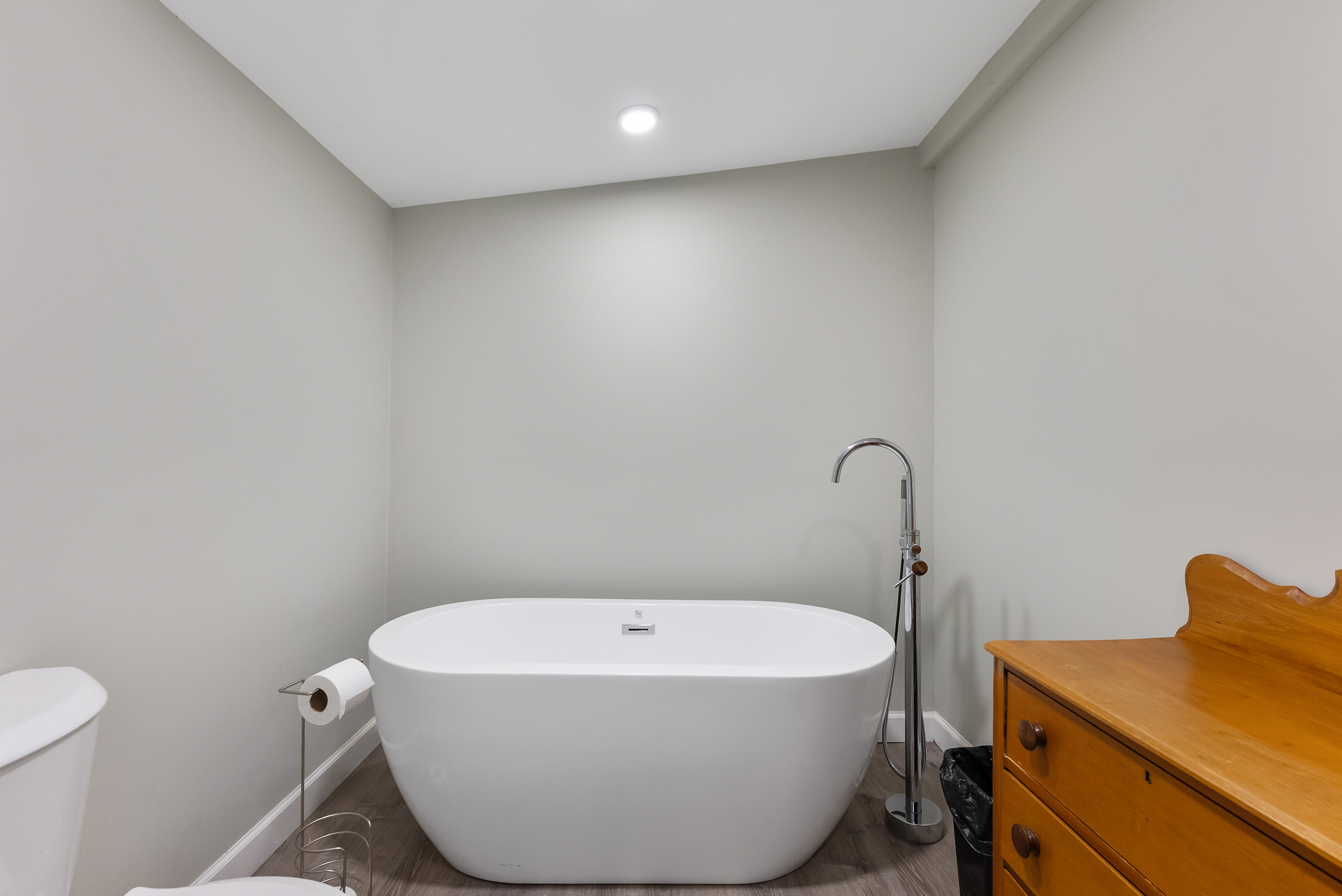 Cape May Court House, New Jersey, 08210, United States, 6 Bedrooms Bedrooms, ,4 BathroomsBathrooms,Residential,For Sale,1924841