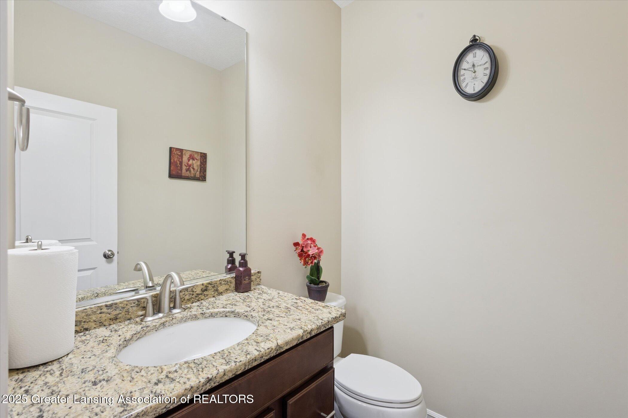 Okemos, Michigan, 48864, United States, 4 Bedrooms Bedrooms, ,4 BathroomsBathrooms,Residential,For Sale,1992112