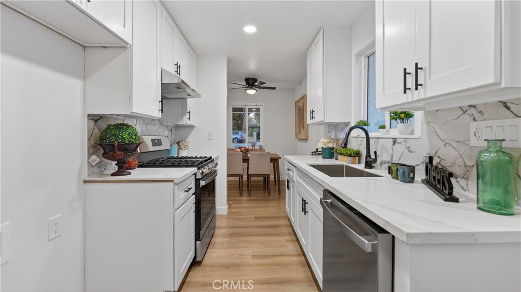 La Mirada, California, 90638, United States, 4 Bedrooms Bedrooms, ,2 BathroomsBathrooms,Residential,For Sale,2002506