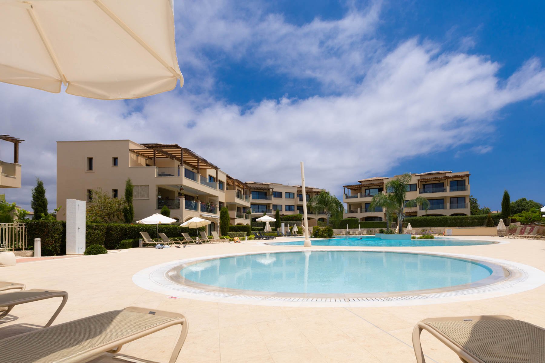  3 Bedroom Apartment with Private Garden in Aphrodite Hills Golf Resort - 物件實景