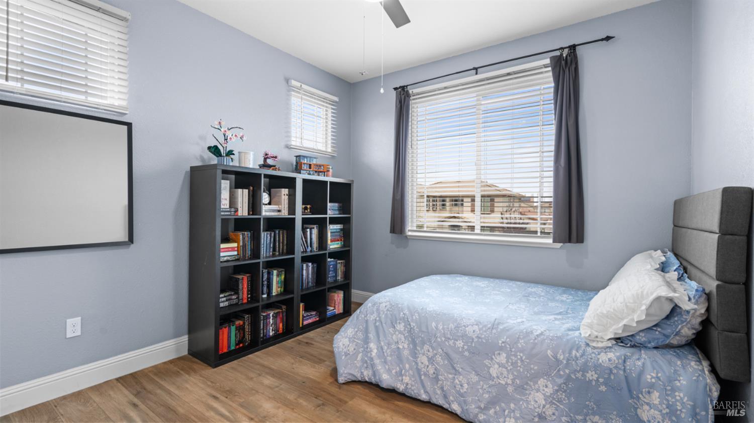 Vacaville, California, 95688, United States, 5 Bedrooms Bedrooms, ,3 BathroomsBathrooms,Residential,For Sale,2005727