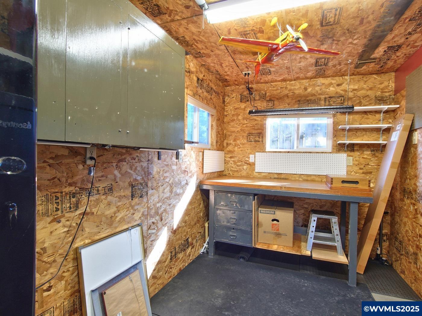 Portland, Oregon, 97229, United States, 4 Bedrooms Bedrooms, ,3 BathroomsBathrooms,Residential,For Sale,1958422