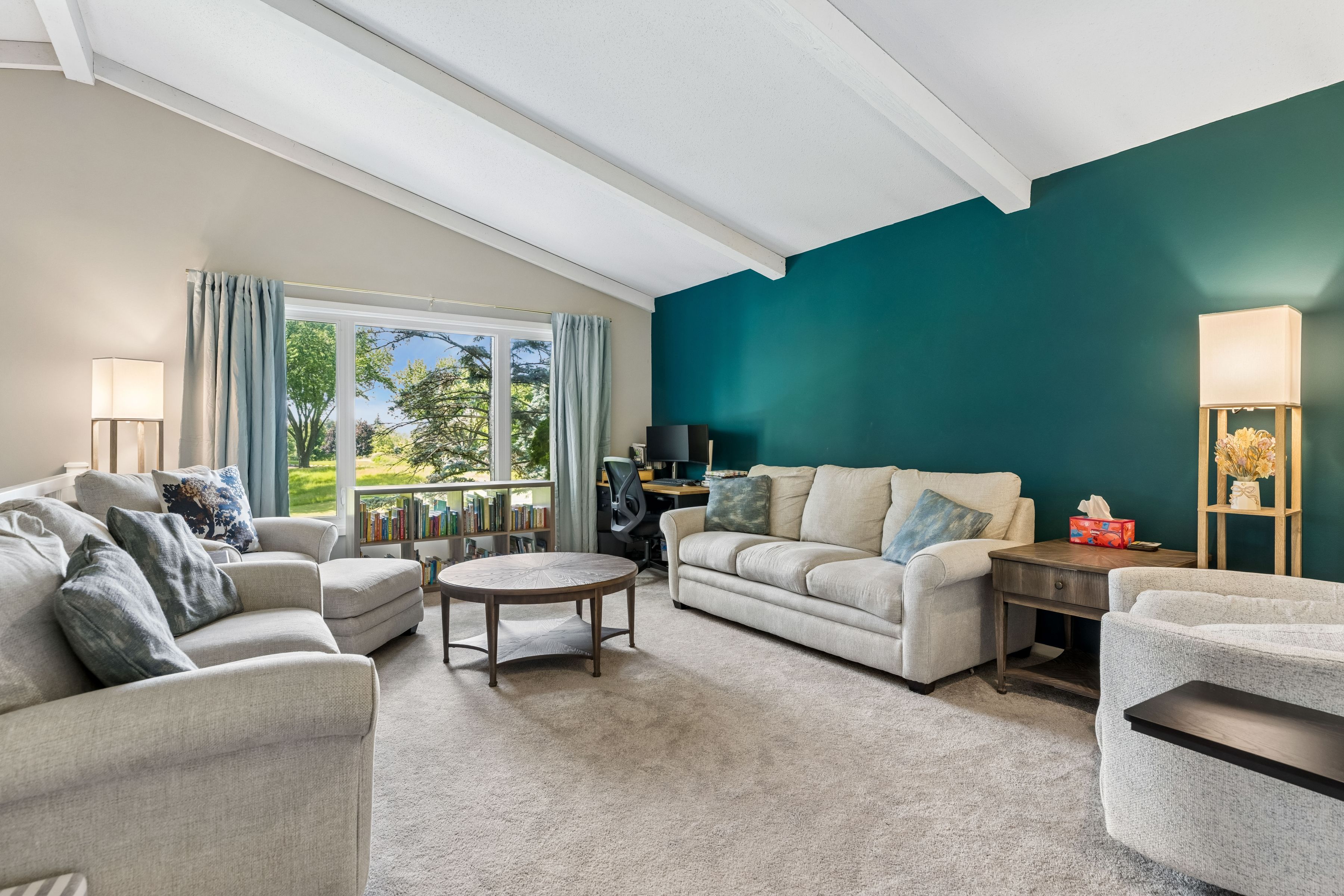  Beautifully Updated Home Overlooking Bent Creek Golf Course - 物件實景