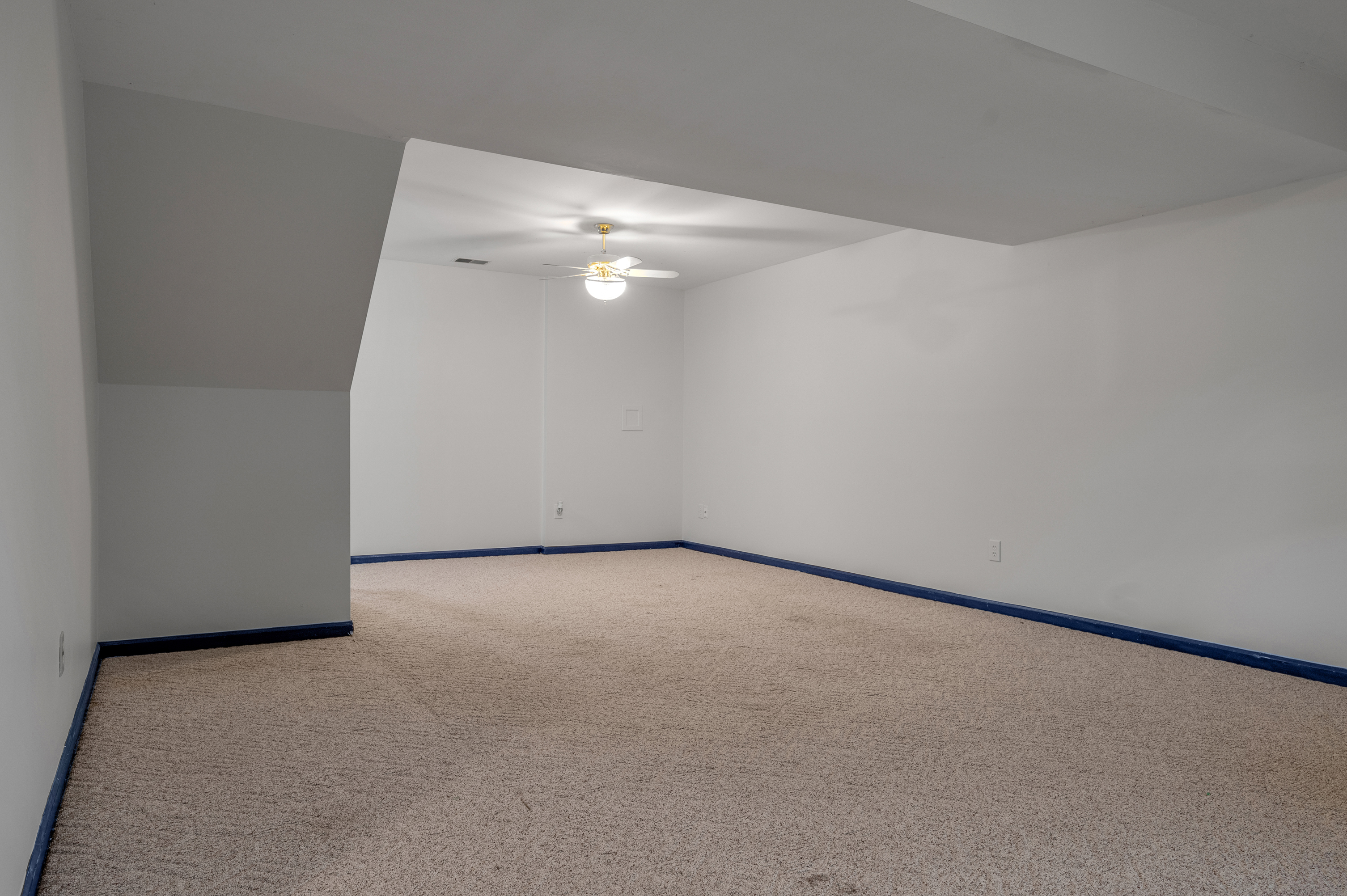  3809 Gillespies Glen - 物件實景