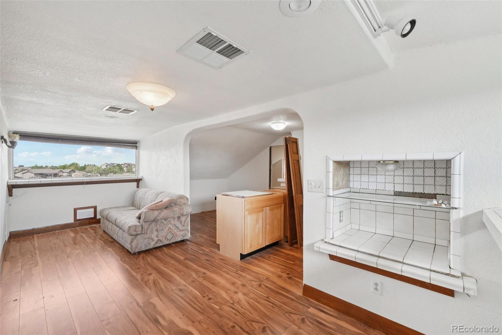 Aurora, Colorado, 80018, United States, 3 Bedrooms Bedrooms, ,4 BathroomsBathrooms,Residential,For Sale,1982686