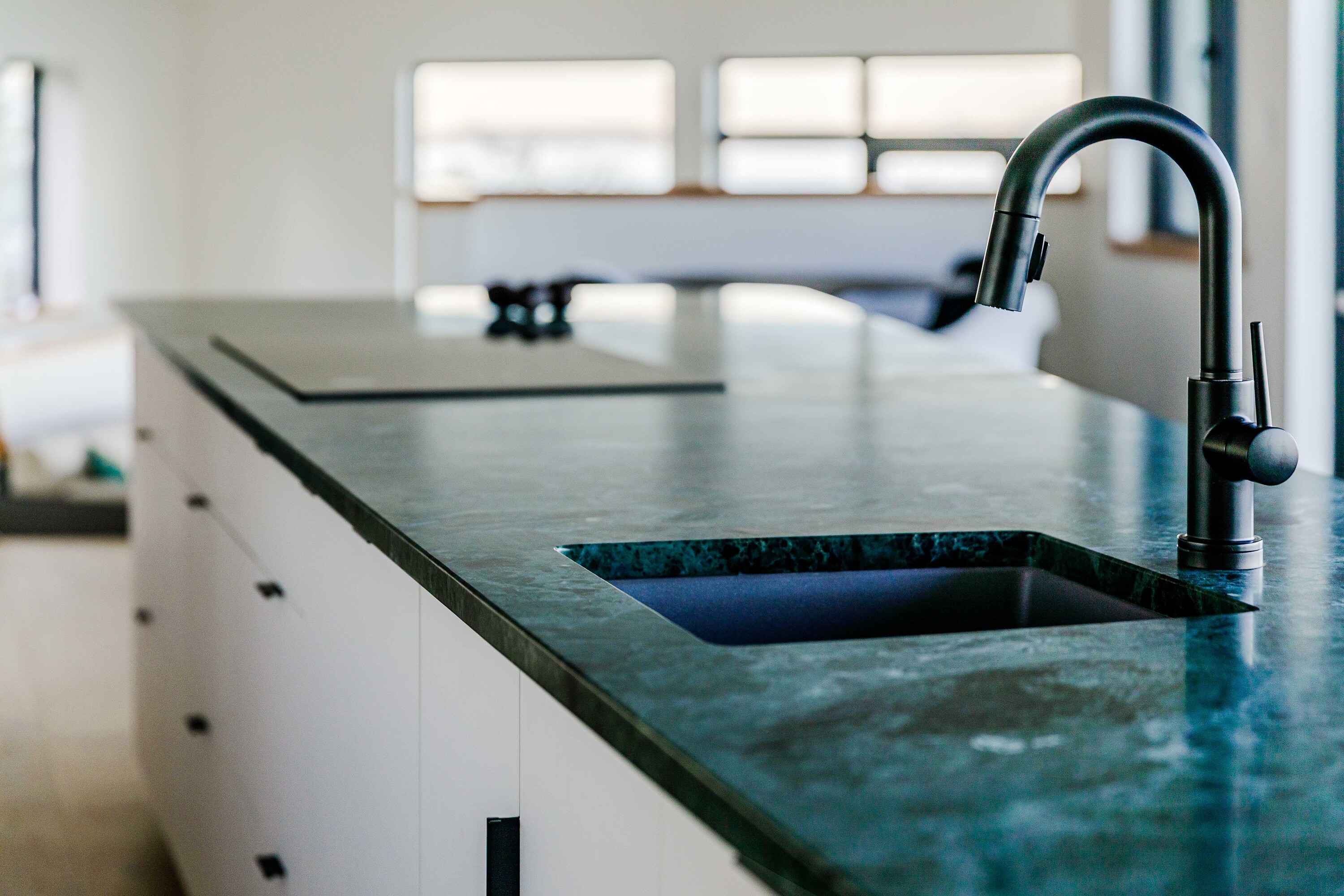  Panoramic Saanich Oceanfront - 物件實景