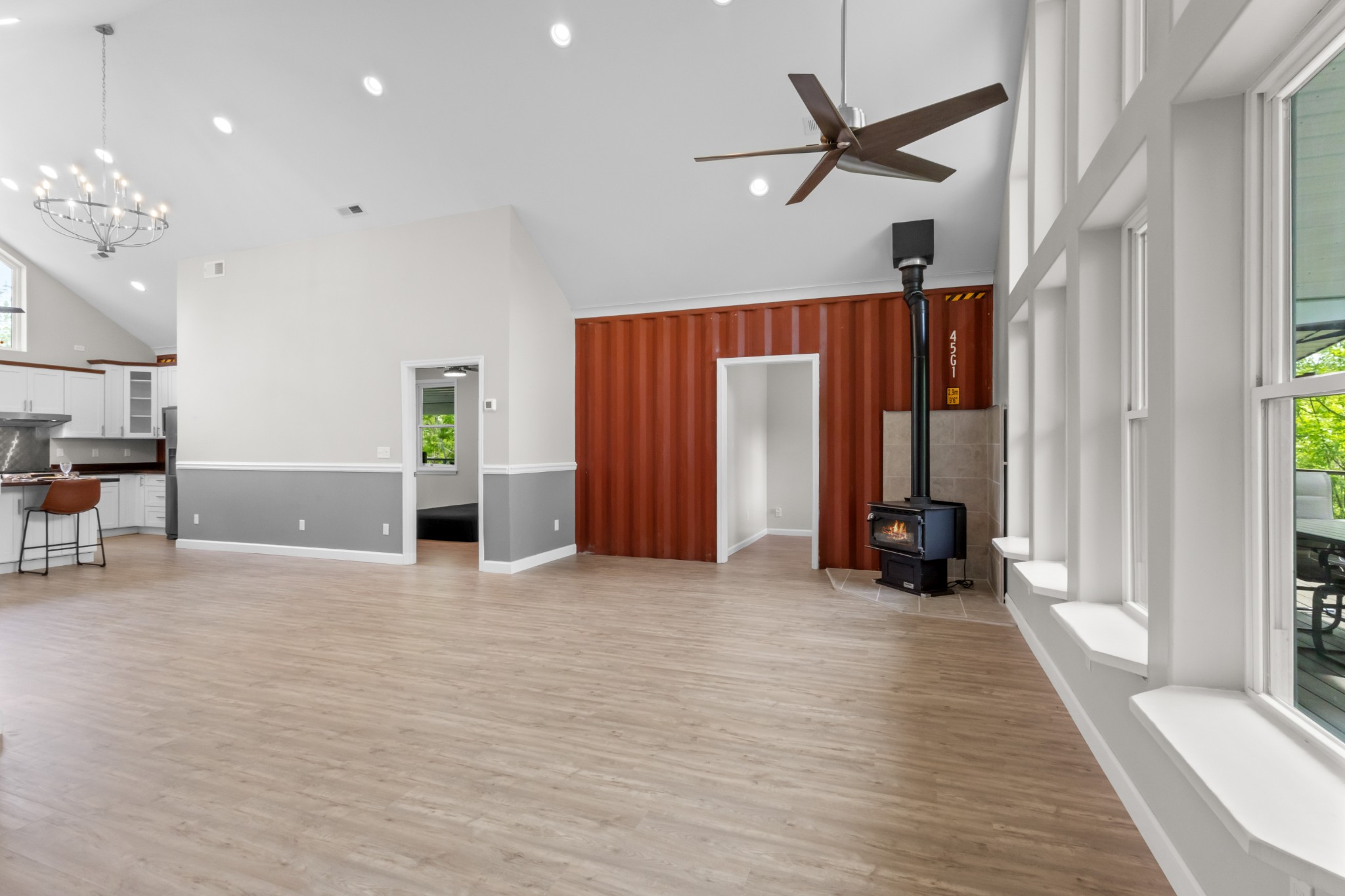 Indian Mound, Tennessee, 37079, United States, 6 Bedrooms Bedrooms, ,6 BathroomsBathrooms,Residential,For Sale,1842968