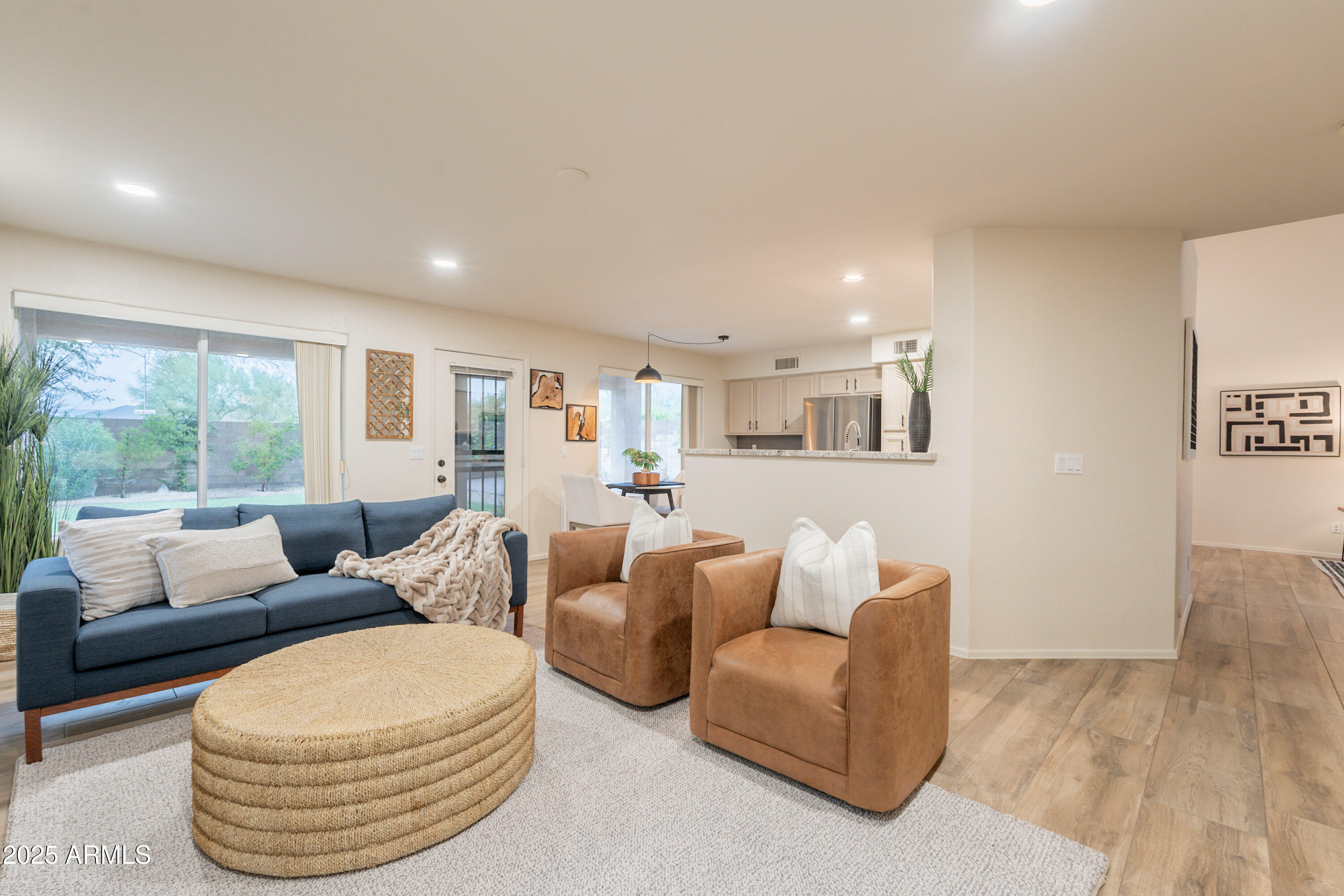 Cave Creek, Arizona, 85331, United States, 3 Bedrooms Bedrooms, ,Residential,For Sale,1955648