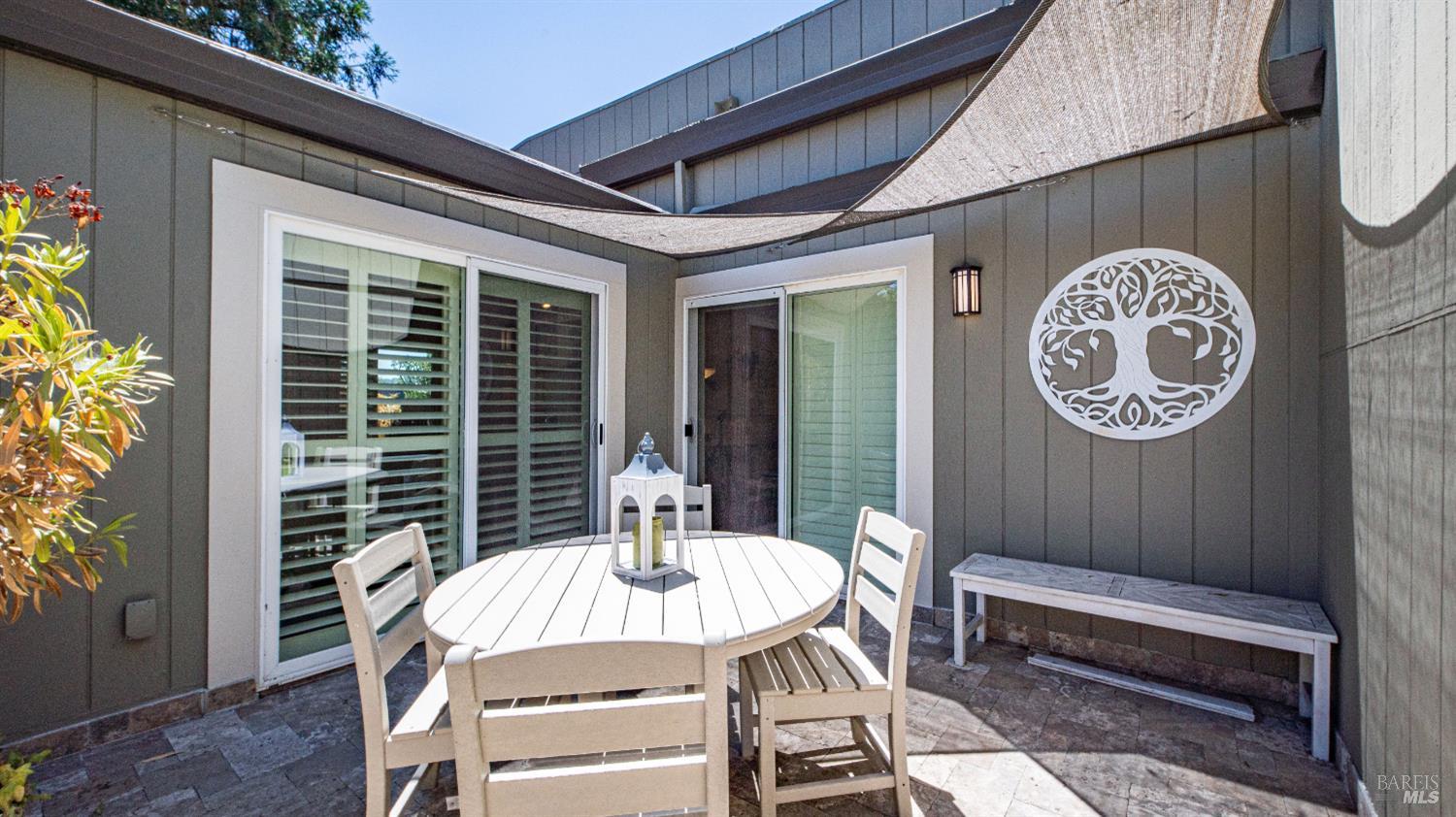 Napa, California, 94559, United States, 3 Bedrooms Bedrooms, ,2 BathroomsBathrooms,Residential,For Sale,1911300