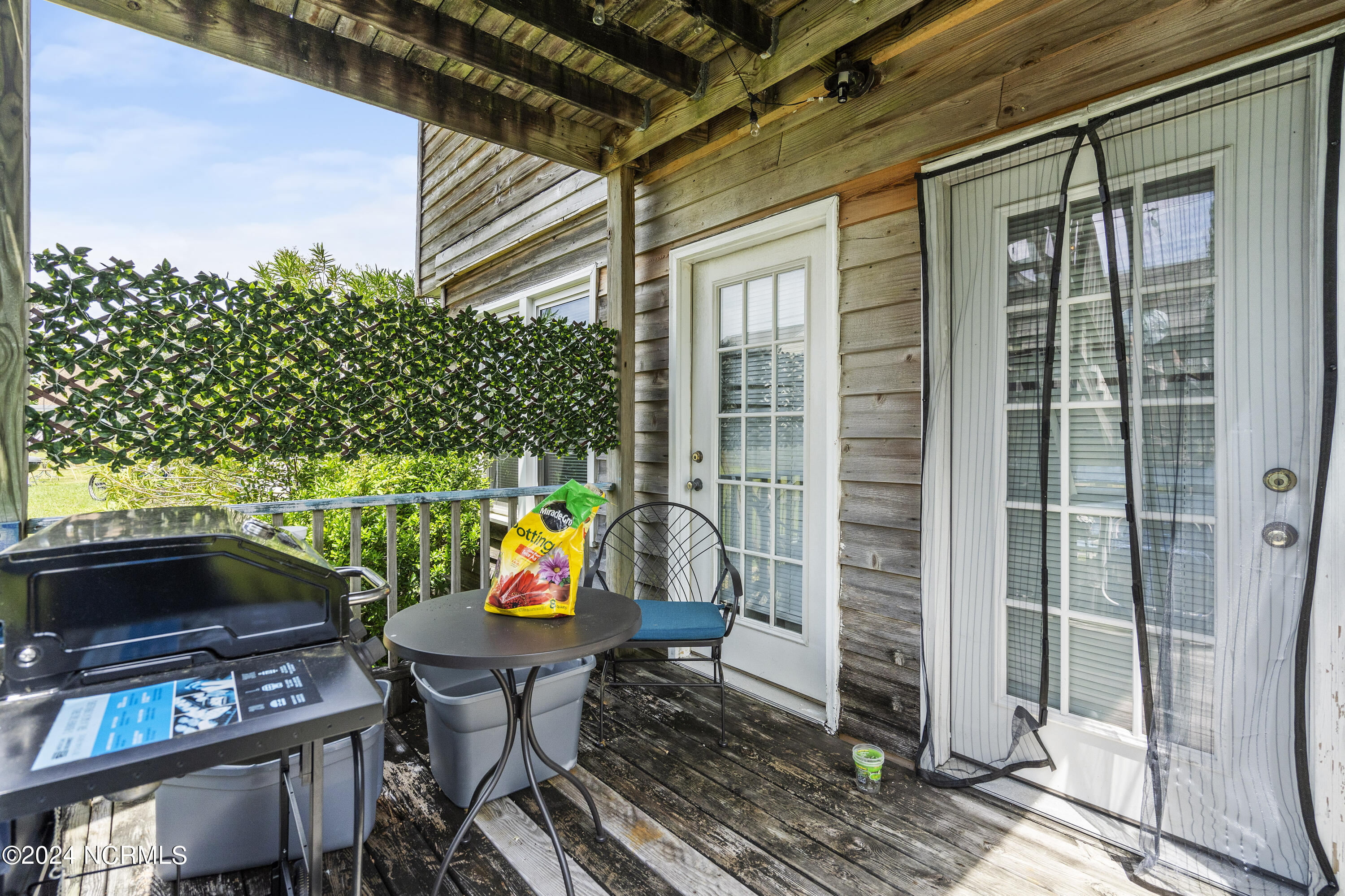 Carolina Beach, North Carolina, 28428, United States, 2 Bedrooms Bedrooms, ,2 BathroomsBathrooms,Residential,For Sale,1708974