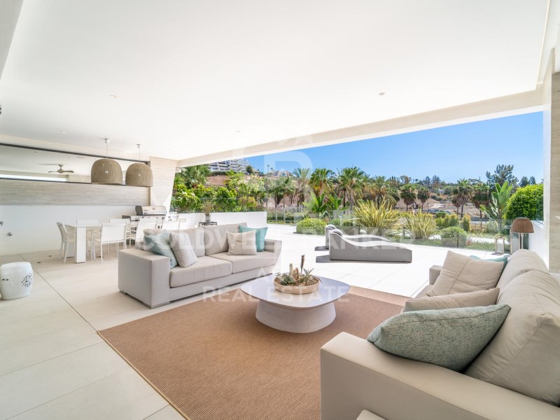 Marbella, Andalusia, ES, 3 Bedrooms Bedrooms, ,3 BathroomsBathrooms,Residential,For Sale,1906973