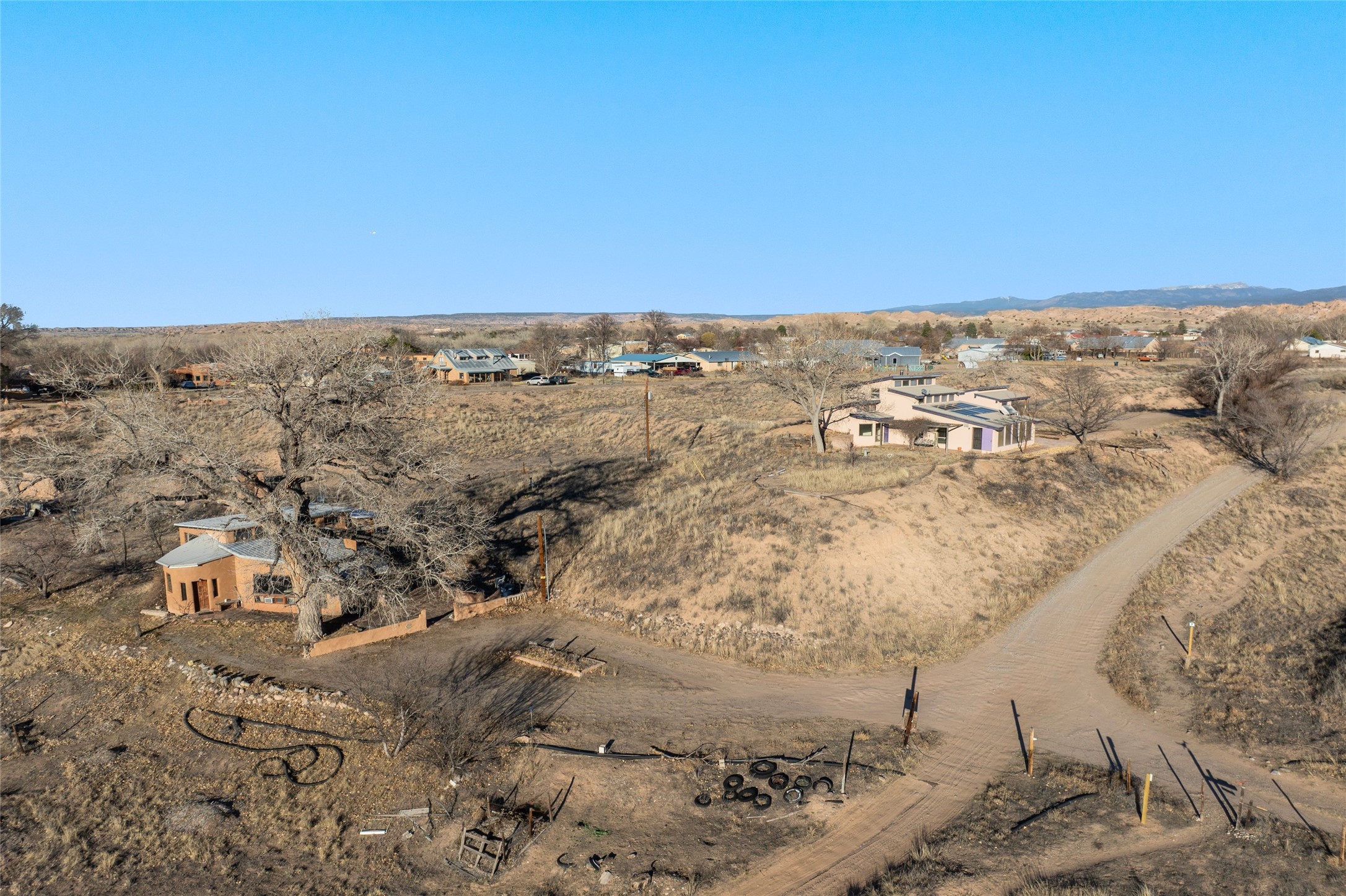  76 & 78 County Road 114 - 物件實景