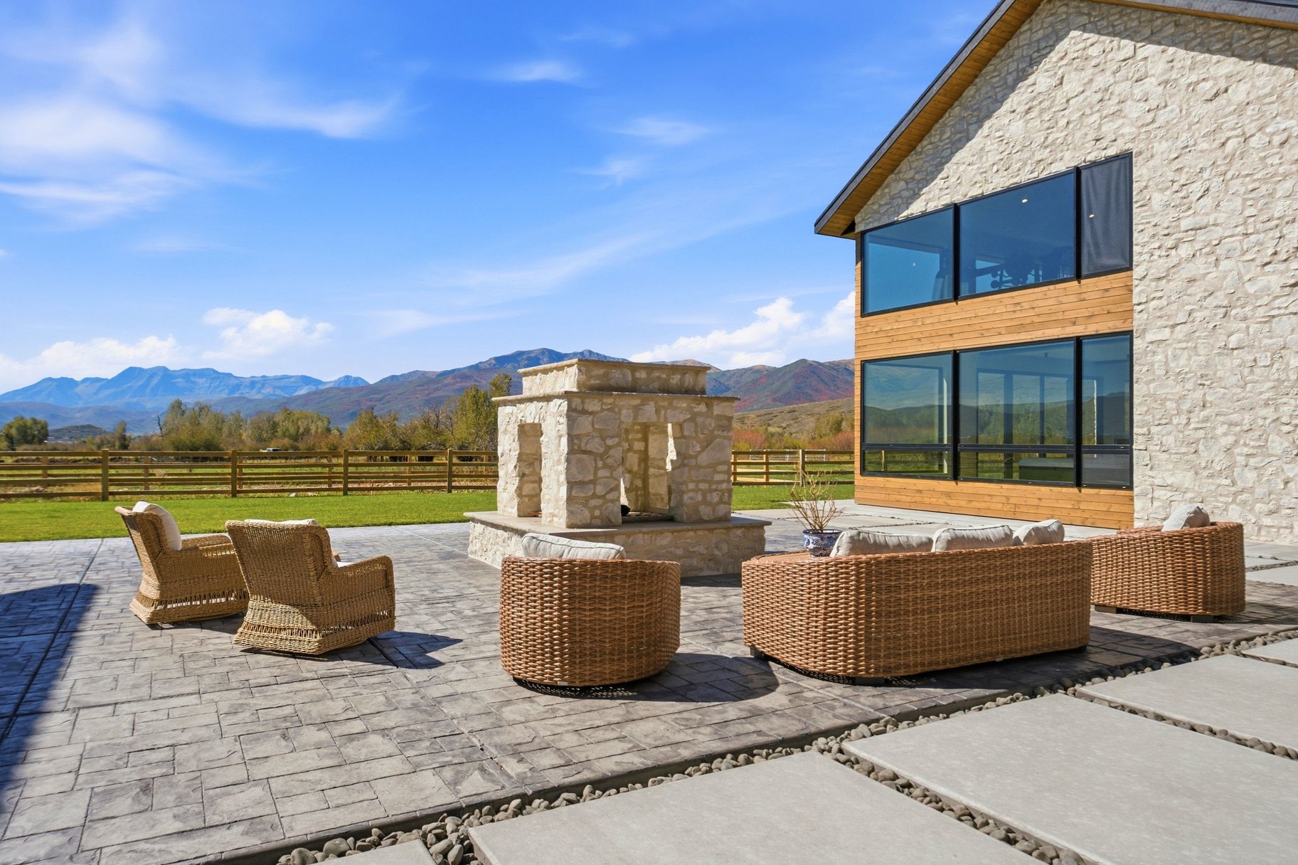  A Modern Estate Framed by Mount Timpanogos - 物件實景