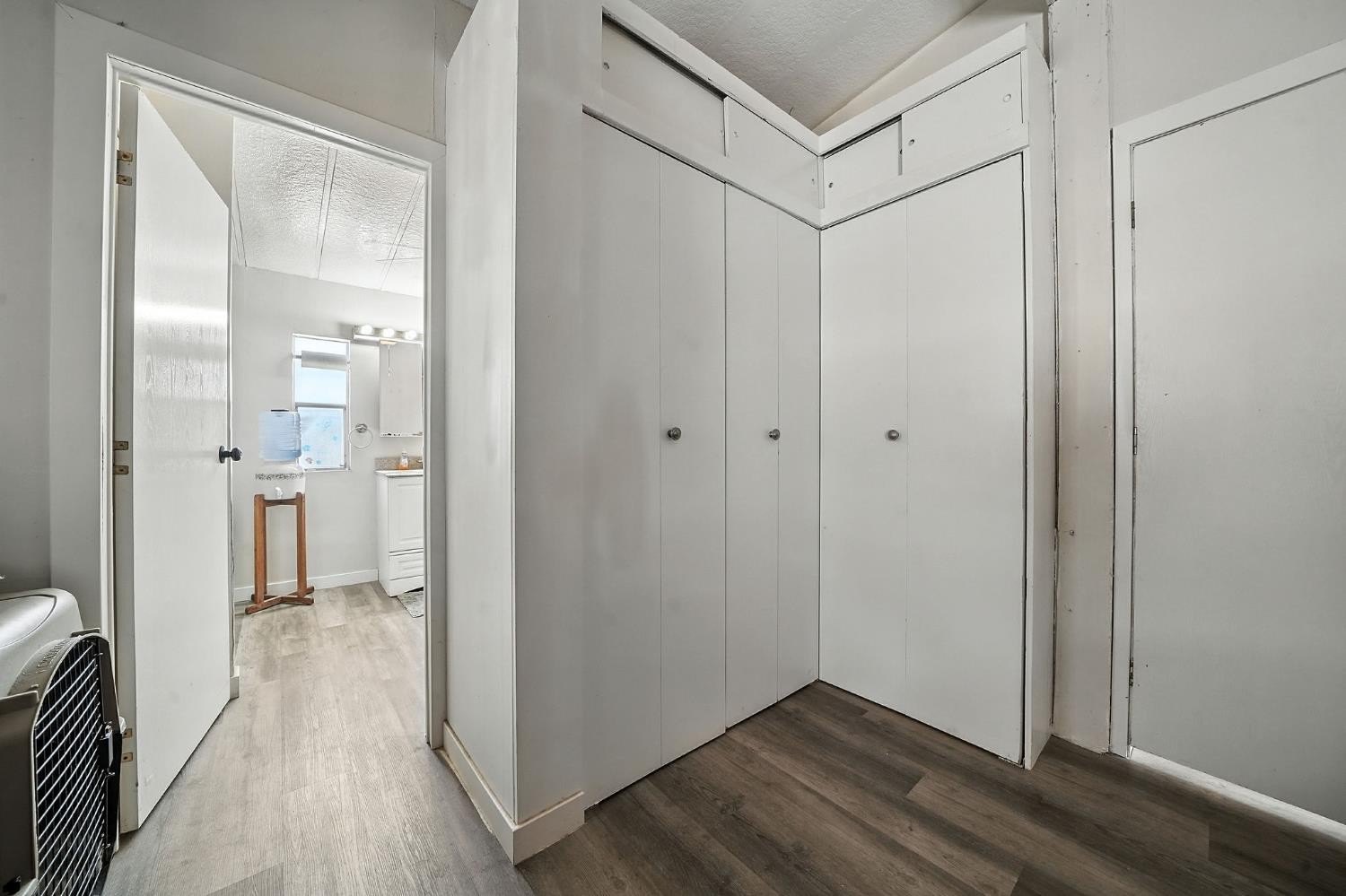 Valley Springs, California, 95252, United States, 3 Bedrooms Bedrooms, ,2 BathroomsBathrooms,Residential,For Sale,1979453